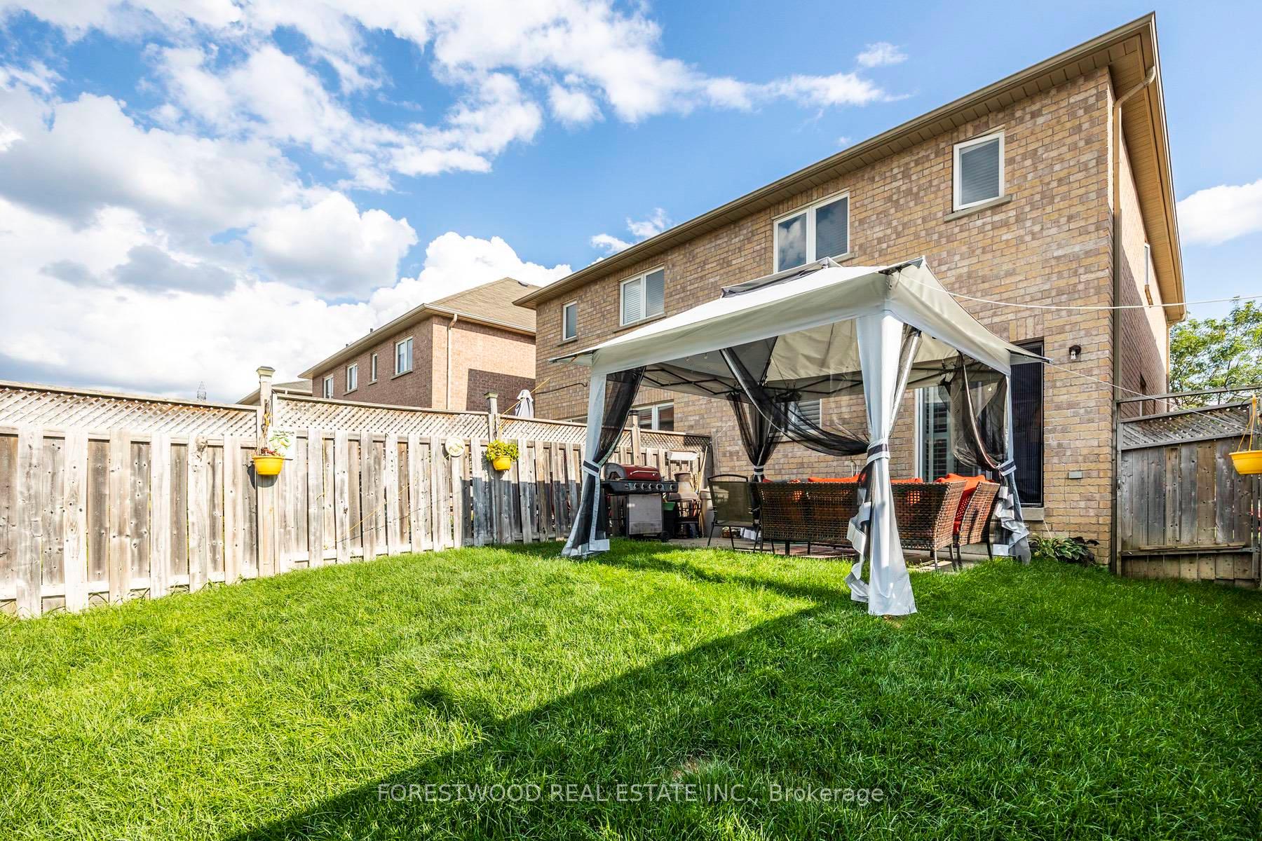 Photo 22 of 28 Sugarberry Drive, Brampton, Credit Valley — HOMEH