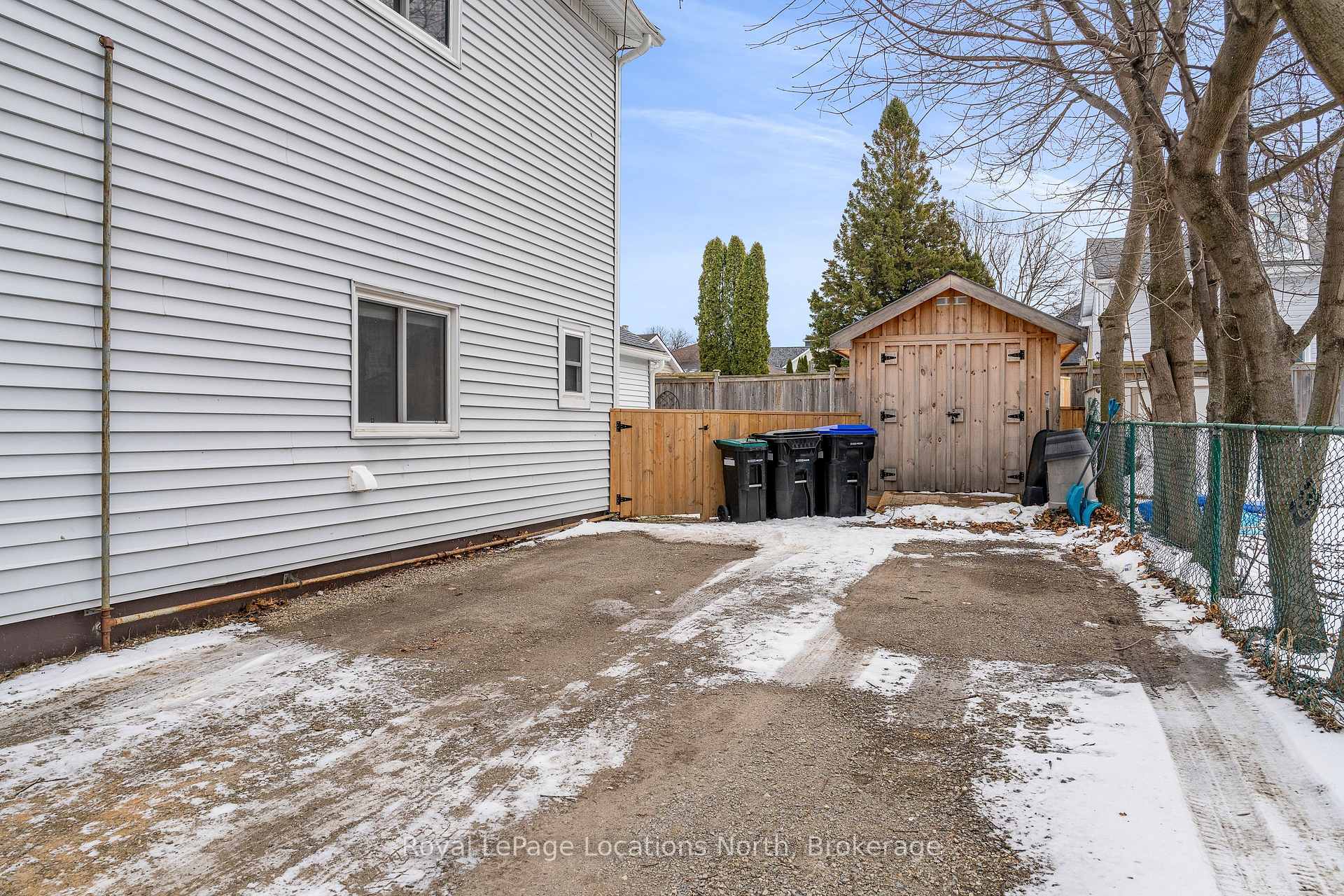 Photo 8 of 242 Simcoe Street, Collingwood — HOMEH