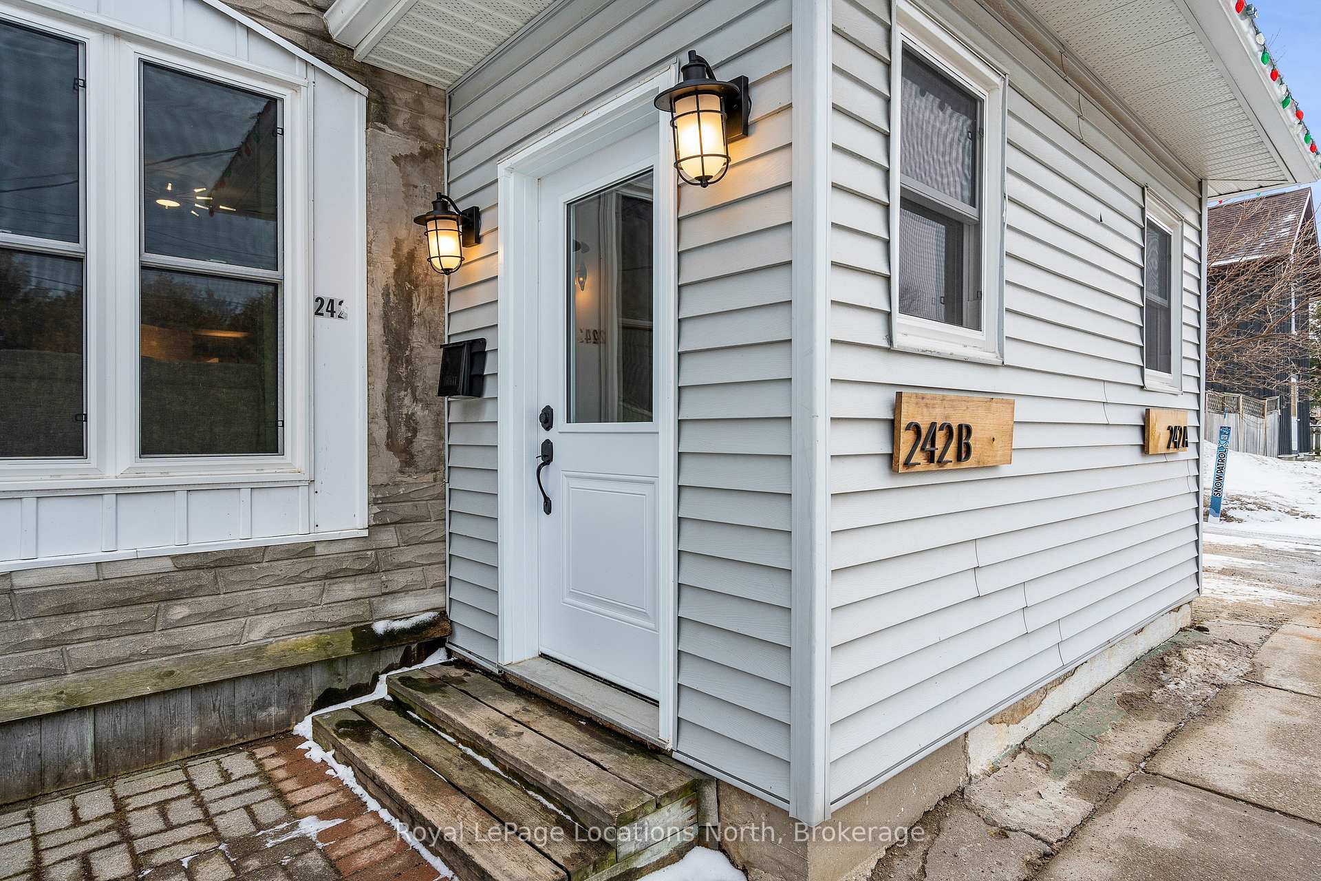 Photo 11 of 242 Simcoe Street, Collingwood — HOMEH