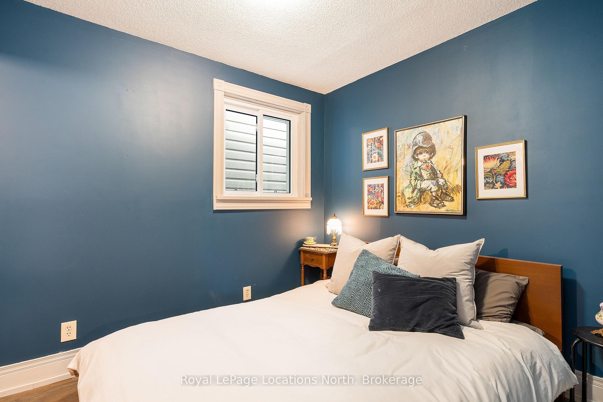 Photo 33 of 242 Simcoe Street, Collingwood — HOMEH