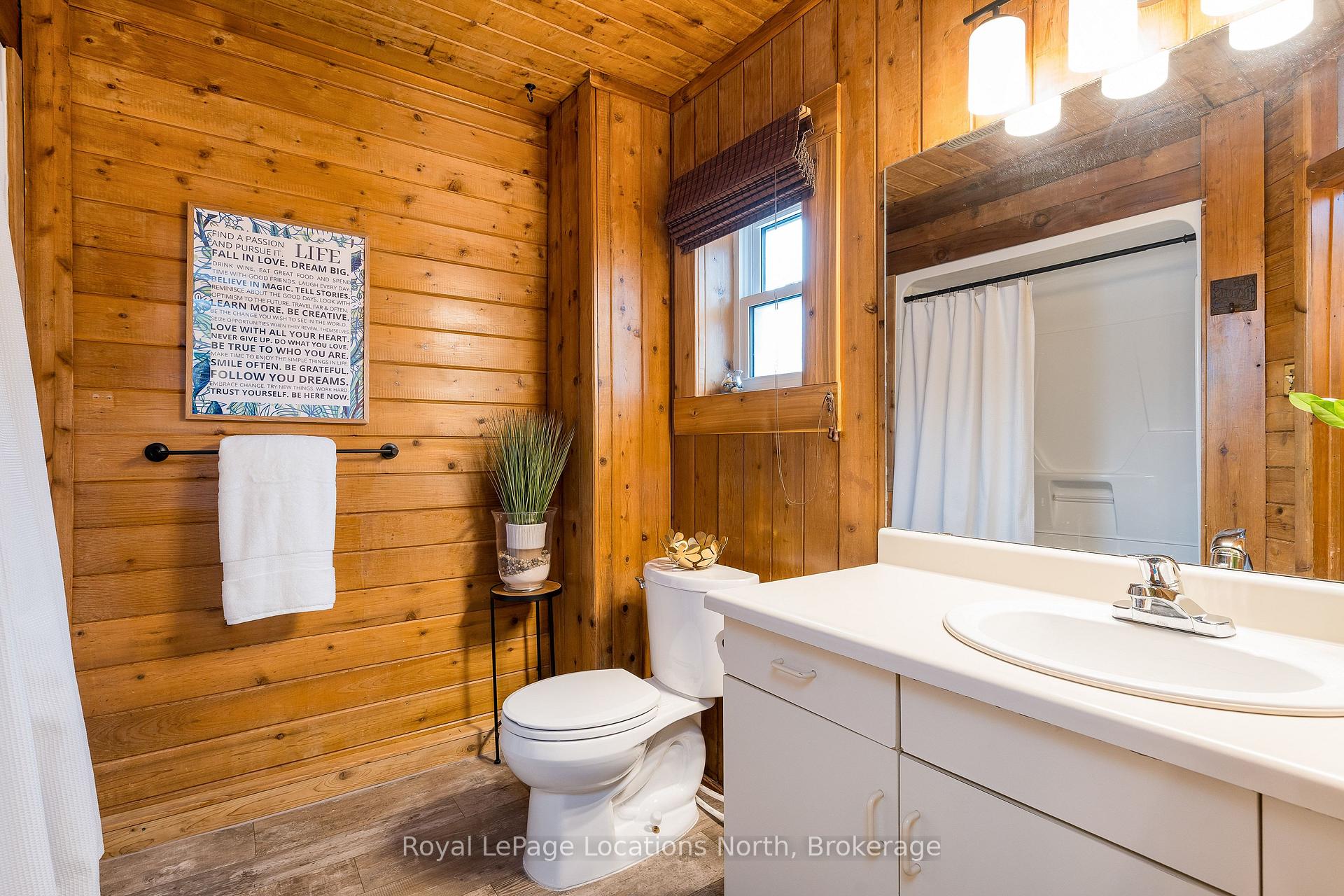 Photo 16 of 242 Simcoe Street, Collingwood — HOMEH