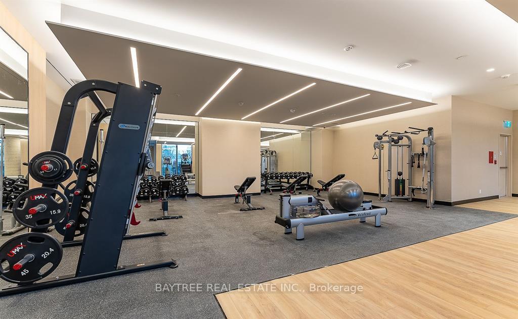 Photo 4 of Unit 506, 2020 Bathurst Street, Toronto, Humewood-Cedarvale — HOMEH