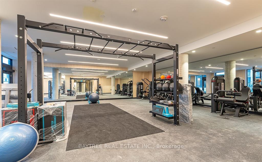 Photo 12 of Unit 506, 2020 Bathurst Street, Toronto, Humewood-Cedarvale — HOMEH
