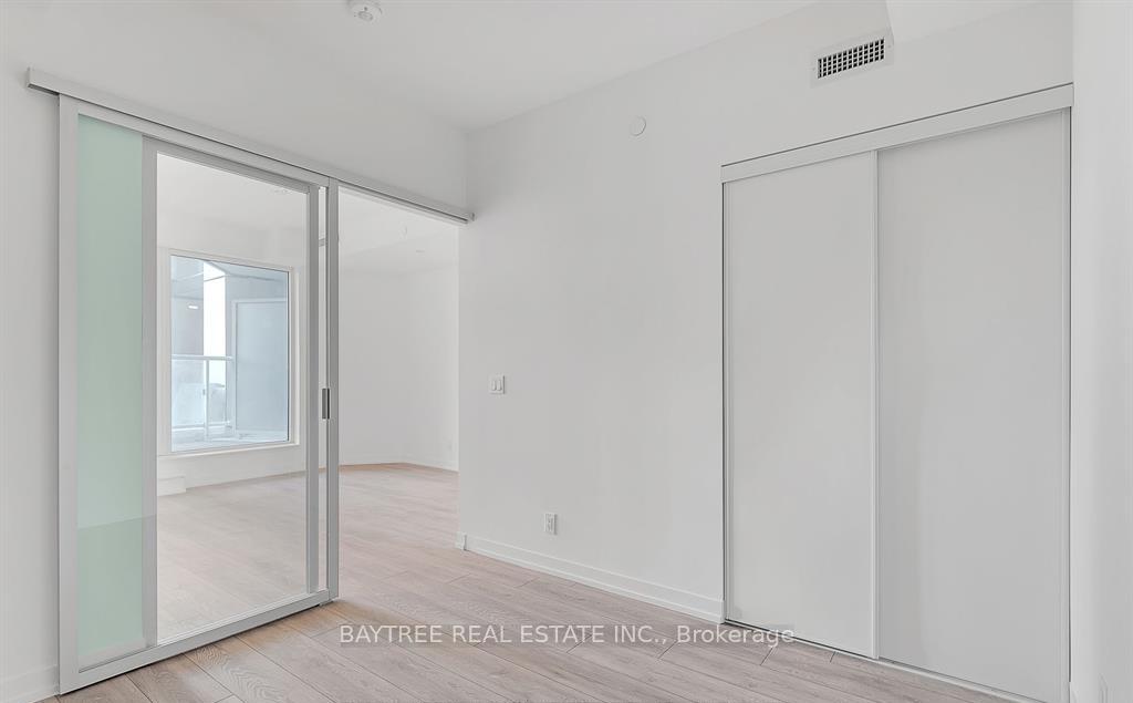 Photo 7 of Unit 506, 2020 Bathurst Street, Toronto, Humewood-Cedarvale — HOMEH