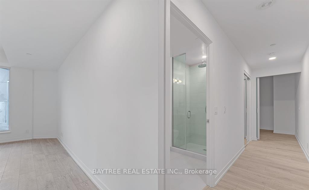 Photo 17 of Unit 506, 2020 Bathurst Street, Toronto, Humewood-Cedarvale — HOMEH