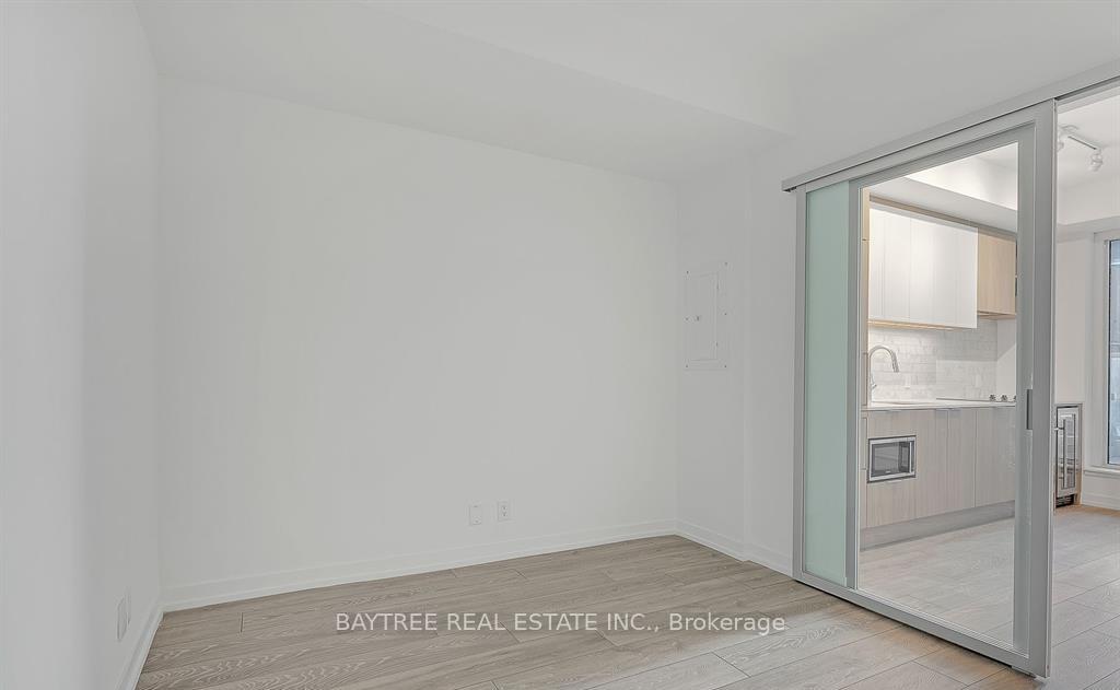 Photo 8 of Unit 506, 2020 Bathurst Street, Toronto, Humewood-Cedarvale — HOMEH