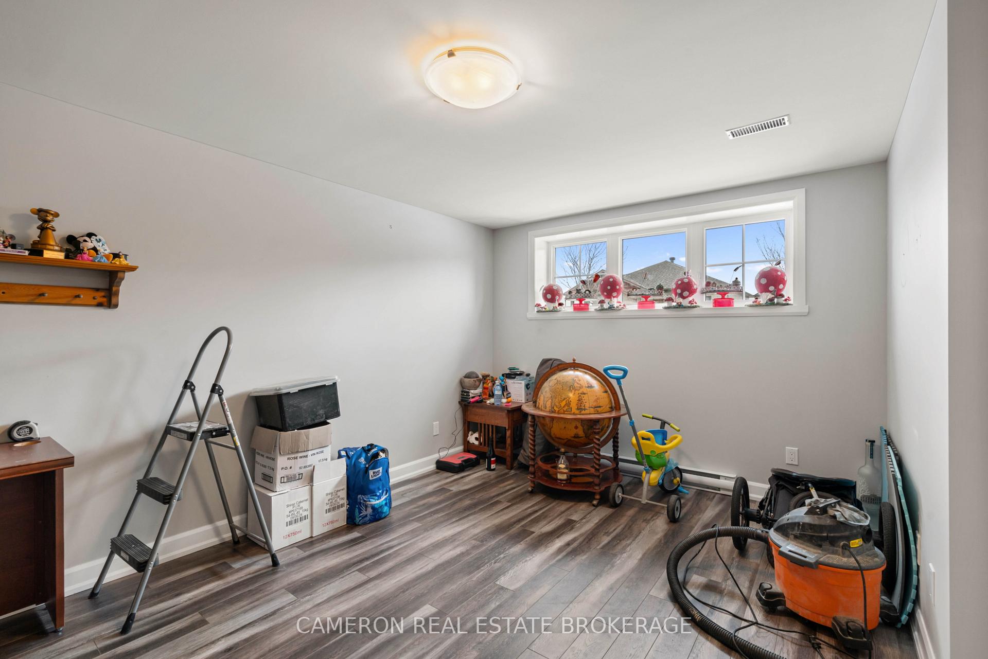 Photo 15 of 208 Bellwood Drive, Cornwall — HOMEH