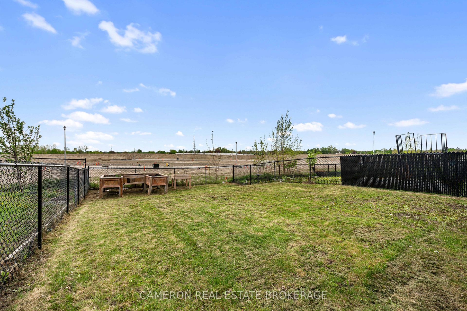 Photo 19 of 208 Bellwood Drive, Cornwall — HOMEH