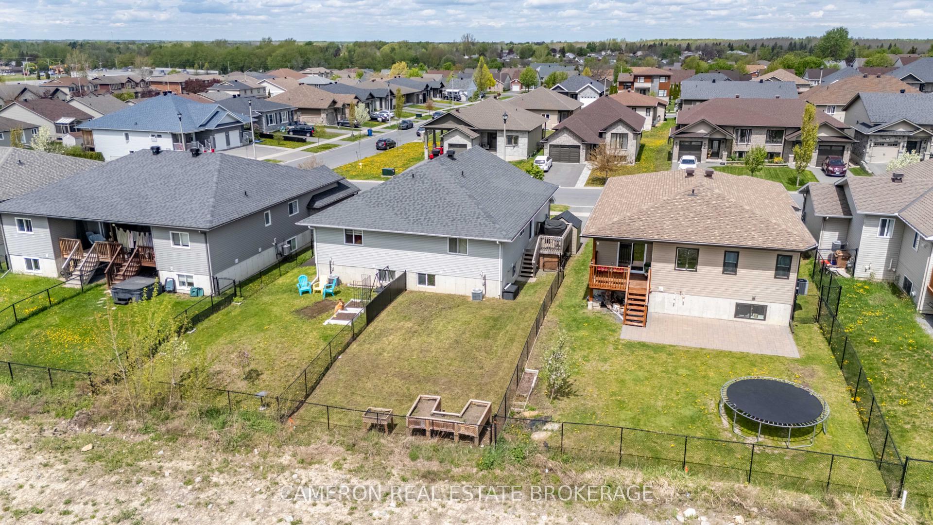 Photo 28 of 208 Bellwood Drive, Cornwall — HOMEH