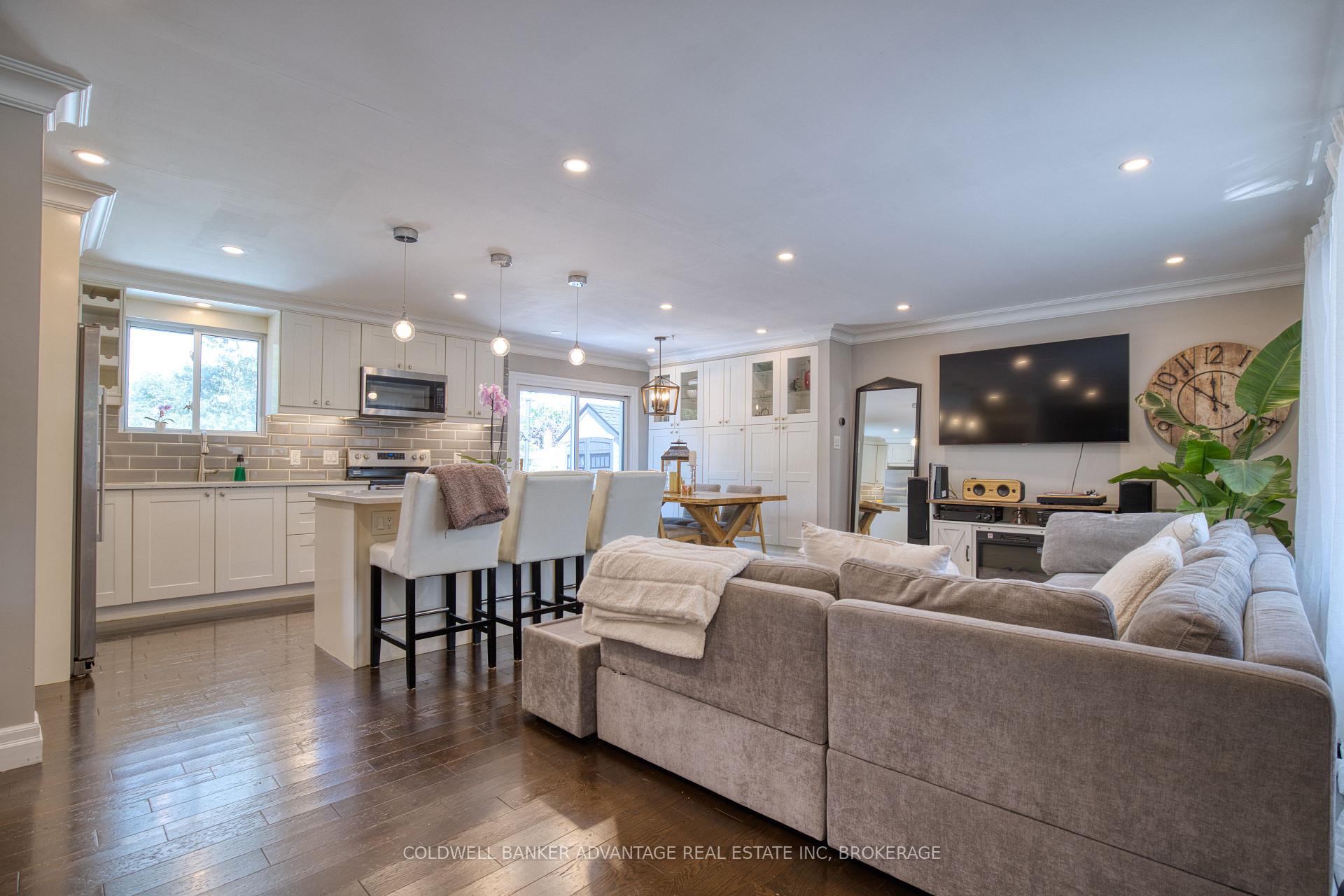 Photo 30 of 20 Karen Crescent, Grimsby, Grimsby Beach — HOMEH