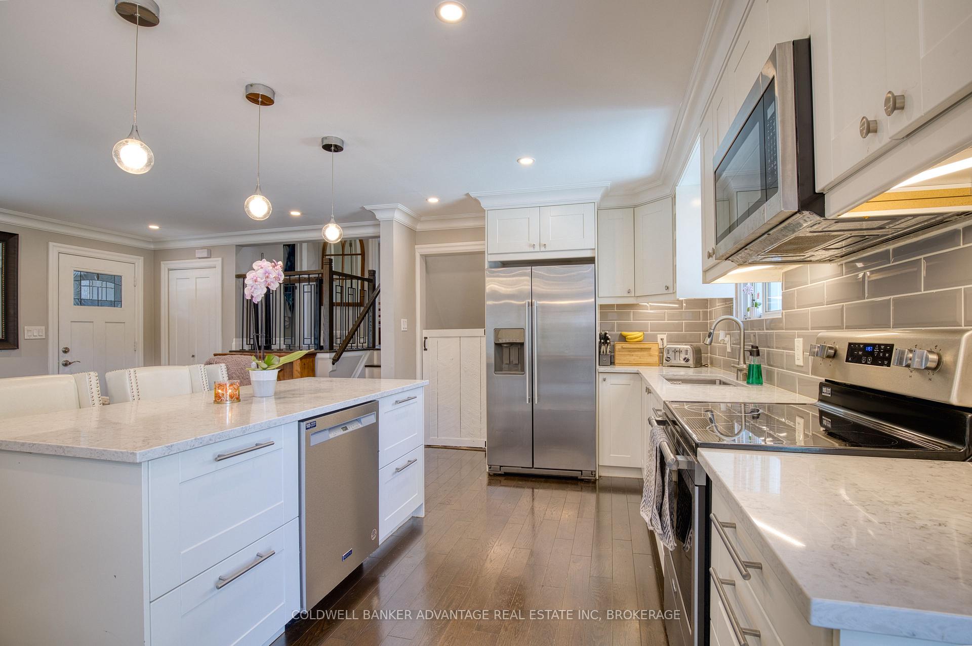 Photo 31 of 20 Karen Crescent, Grimsby, Grimsby Beach — HOMEH