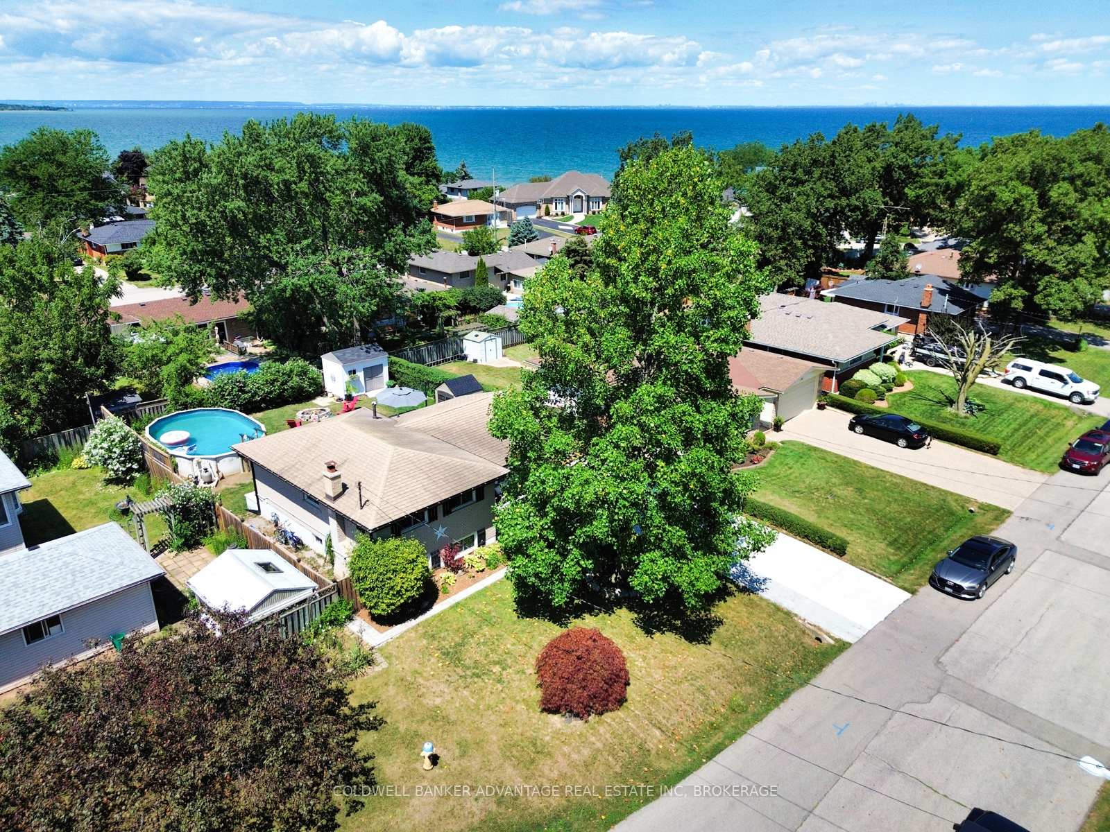 Photo 48 of 20 Karen Crescent, Grimsby, Grimsby Beach — HOMEH