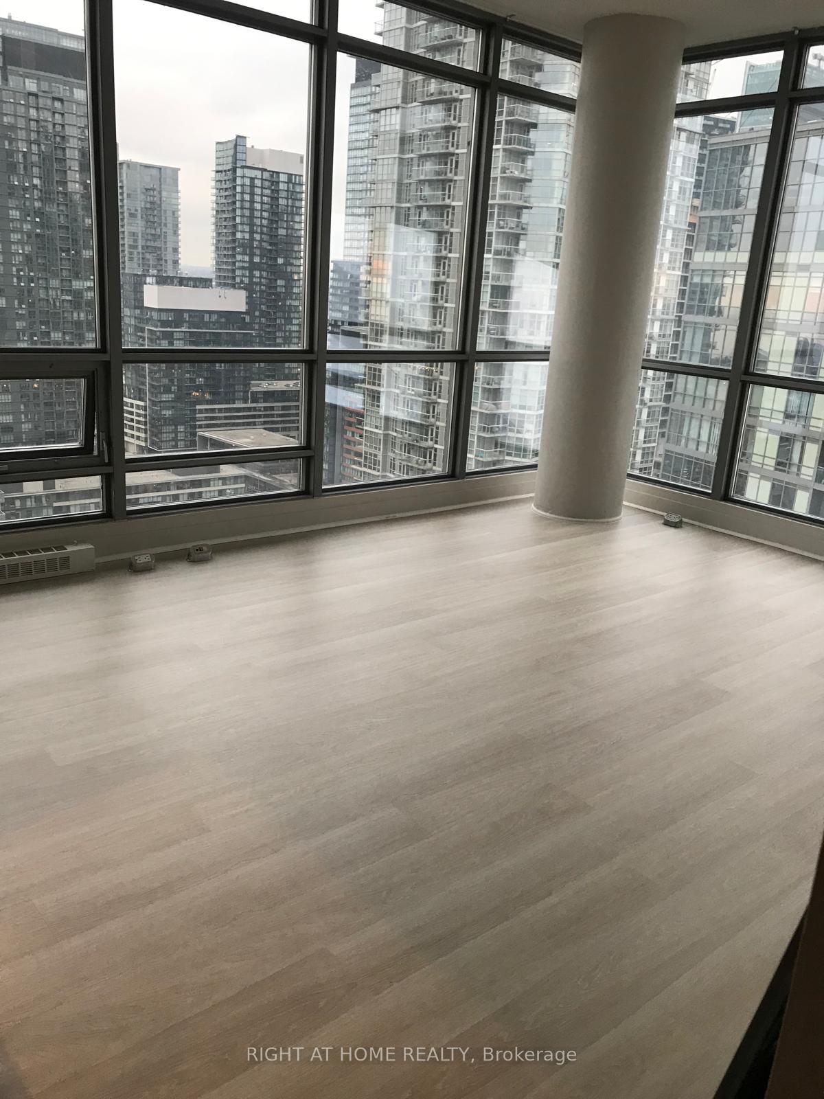 Photo 9 of Unit 3007, 5 Mariner Terrace, Toronto, Waterfront Communities — HOMEH