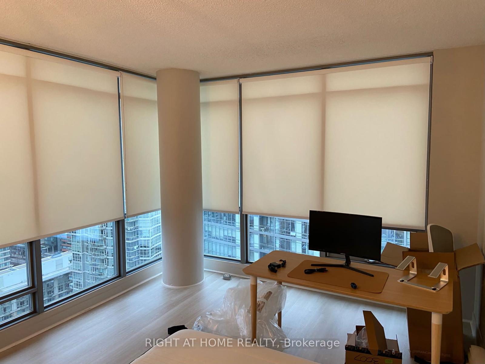 Photo 10 of Unit 3007, 5 Mariner Terrace, Toronto, Waterfront Communities — HOMEH