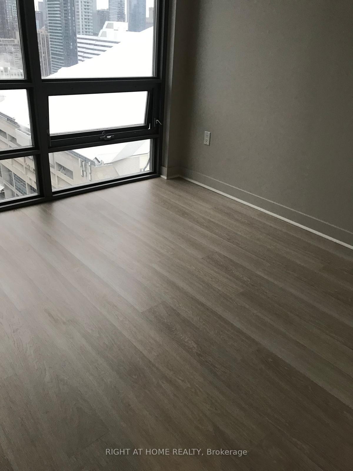 Photo 7 of Unit 3007, 5 Mariner Terrace, Toronto, Waterfront Communities — HOMEH
