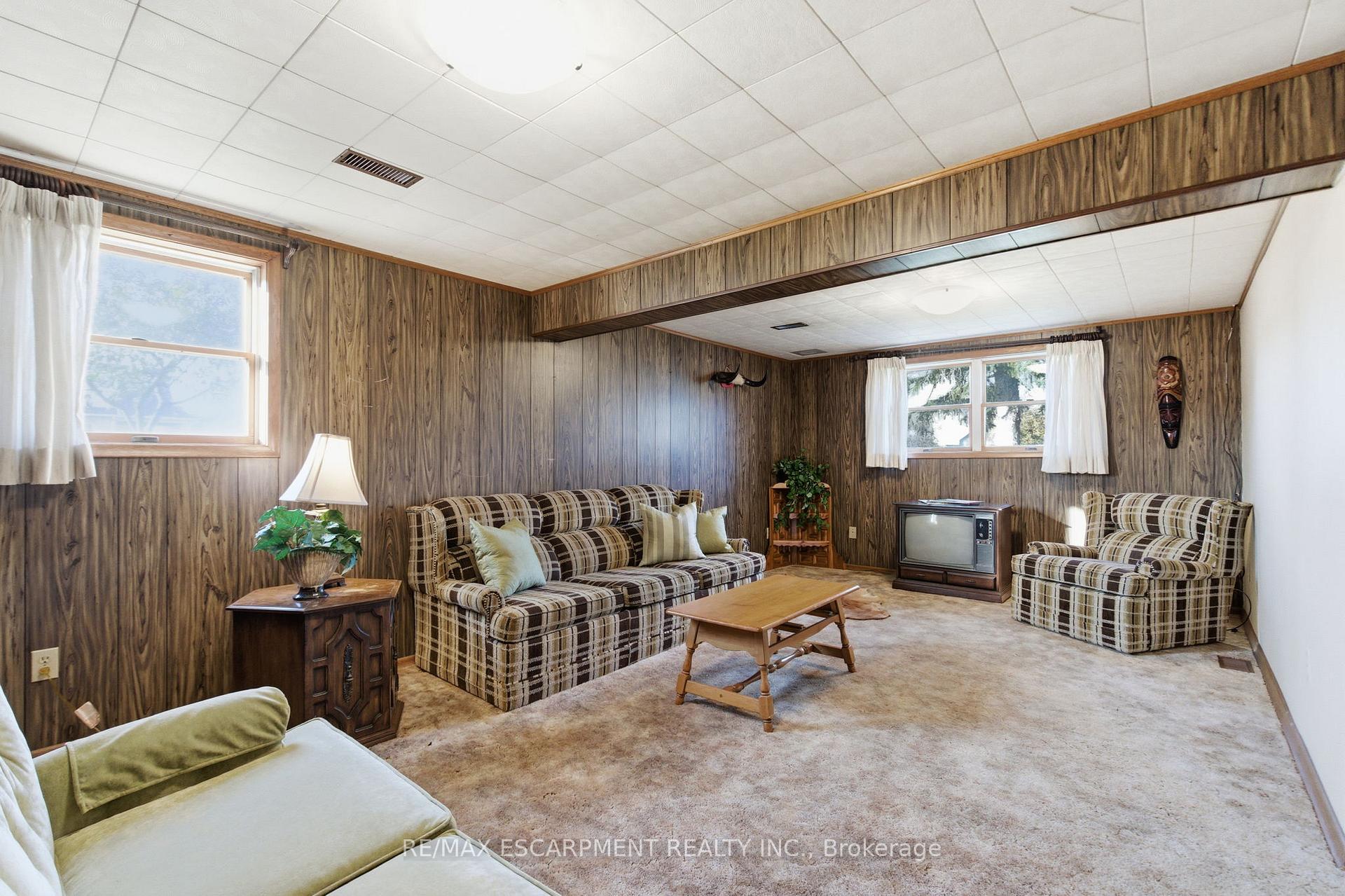 Photo 16 of 1235 Barton Street, Hamilton, Winona — HOMEH