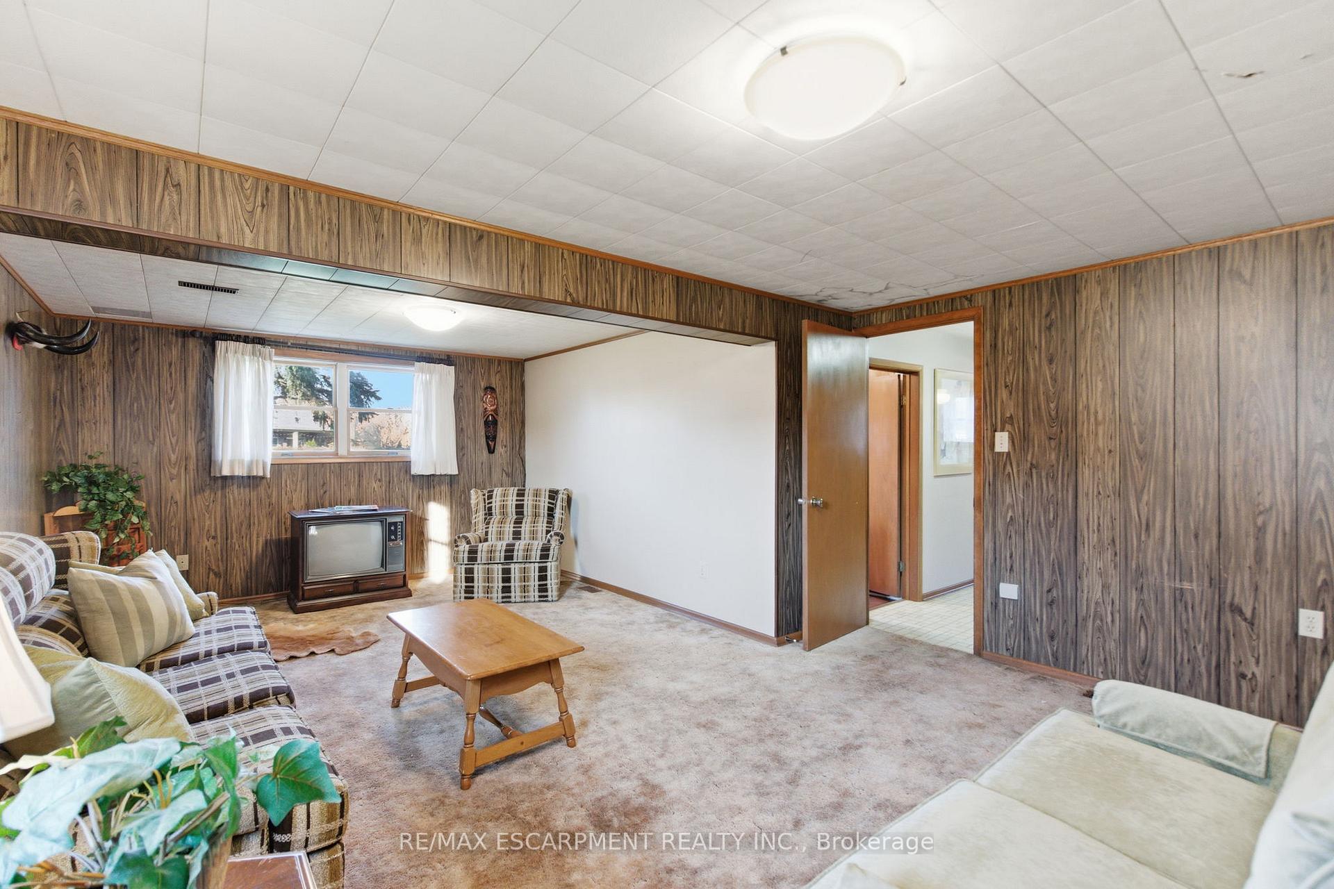 Photo 19 of 1235 Barton Street, Hamilton, Winona — HOMEH