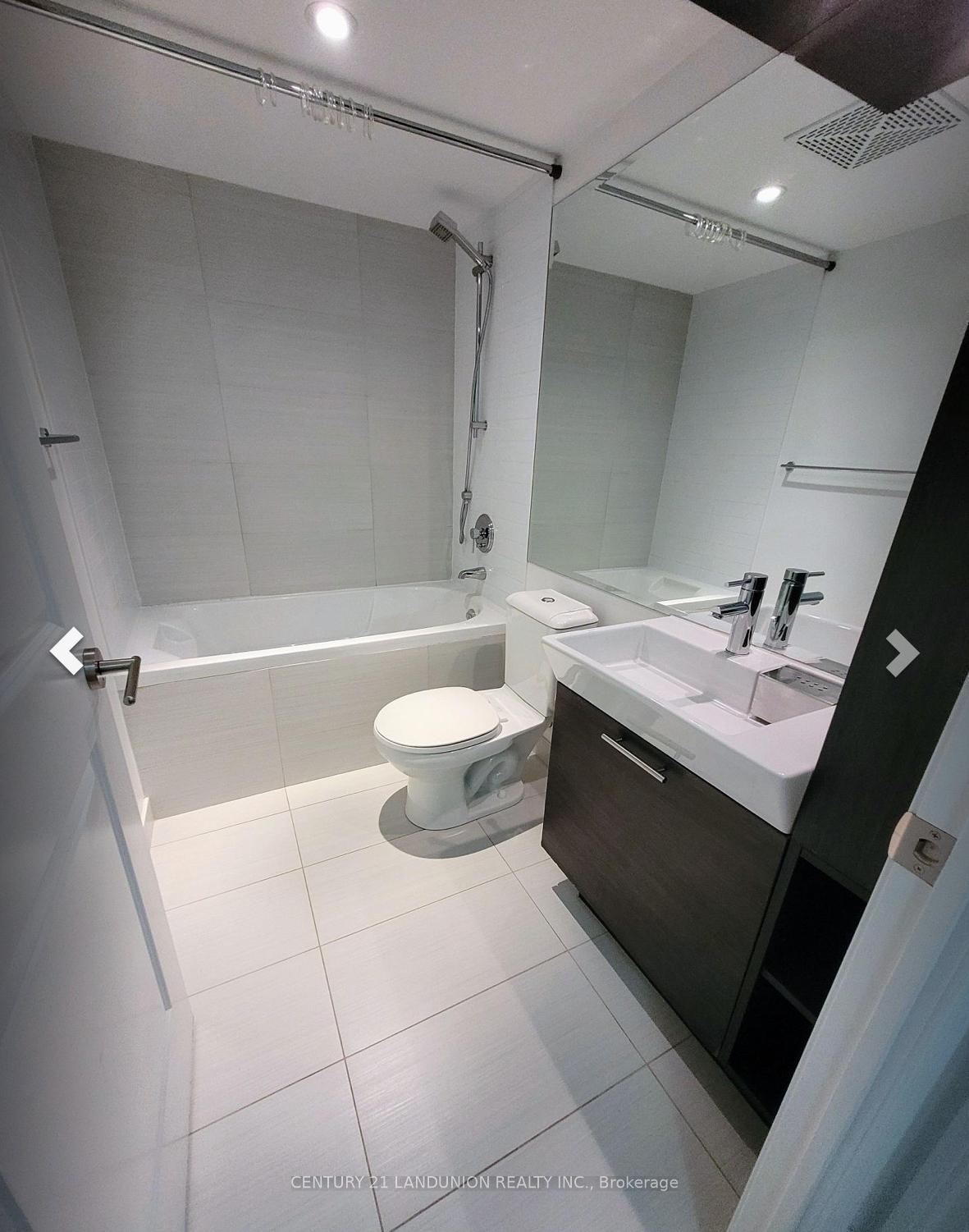 Photo 3 of Unit 2706, 386 Yonge Street, Toronto, Bay Street Corridor — HOMEH