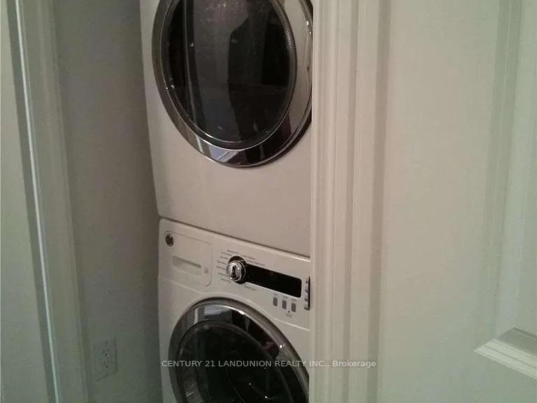 Photo 4 of Unit 2706, 386 Yonge Street, Toronto, Bay Street Corridor — HOMEH