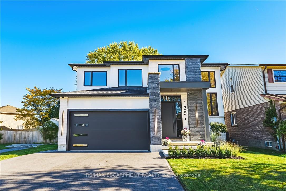 Photo 49 of 135 Eleanor Avenue, Hamilton, Eleanor — HOMEH