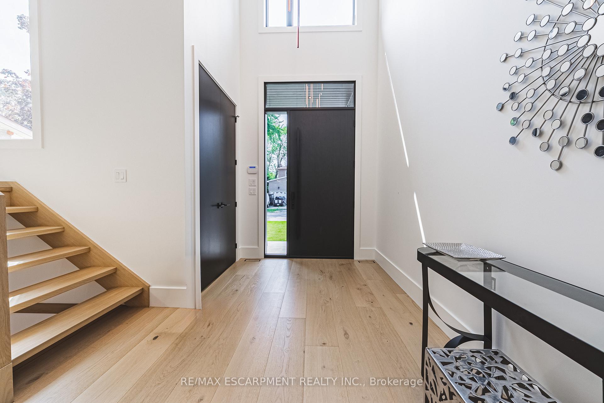 Photo 10 of 135 Eleanor Avenue, Hamilton, Eleanor — HOMEH
