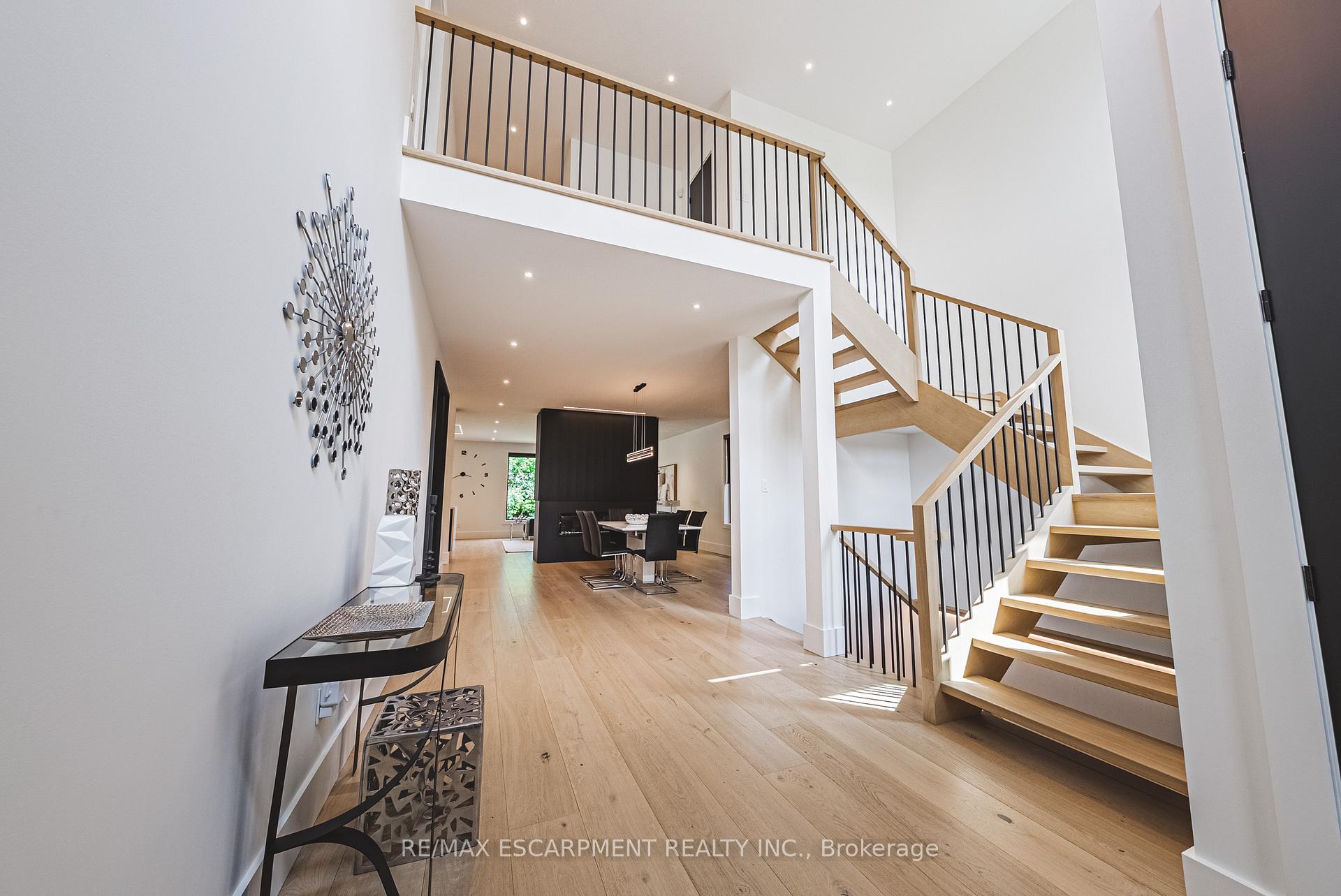 Photo 2 of 135 Eleanor Avenue, Hamilton, Eleanor — HOMEH