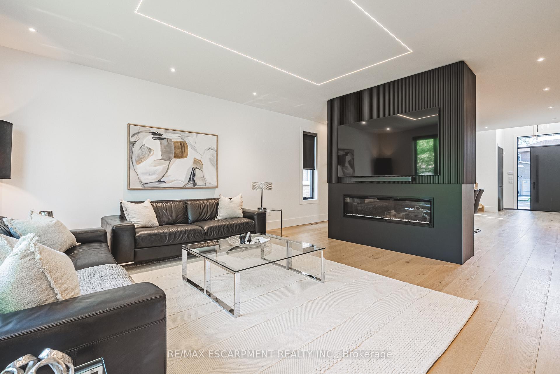Photo 26 of 135 Eleanor Avenue, Hamilton, Eleanor — HOMEH