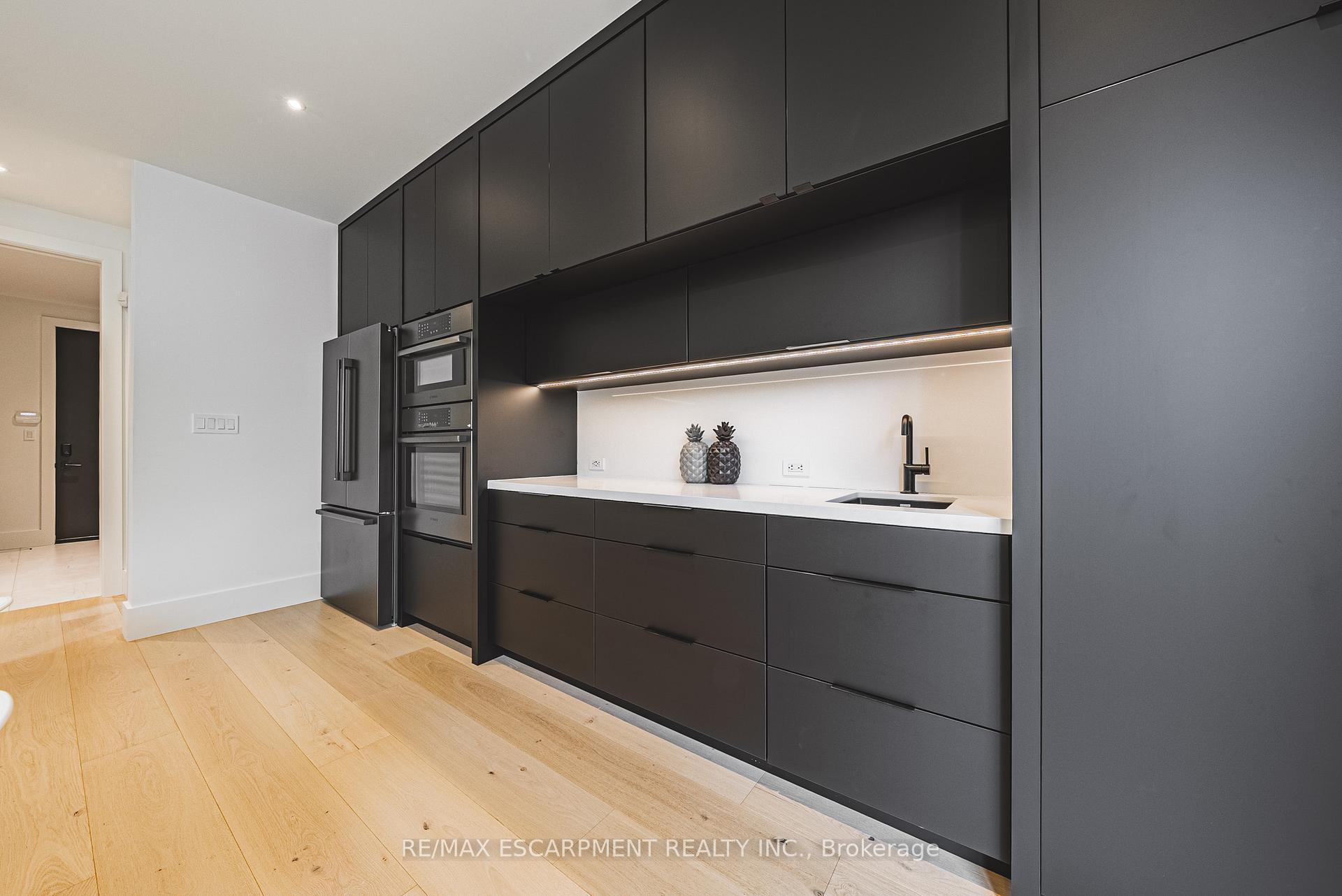 Photo 8 of 135 Eleanor Avenue, Hamilton, Eleanor — HOMEH