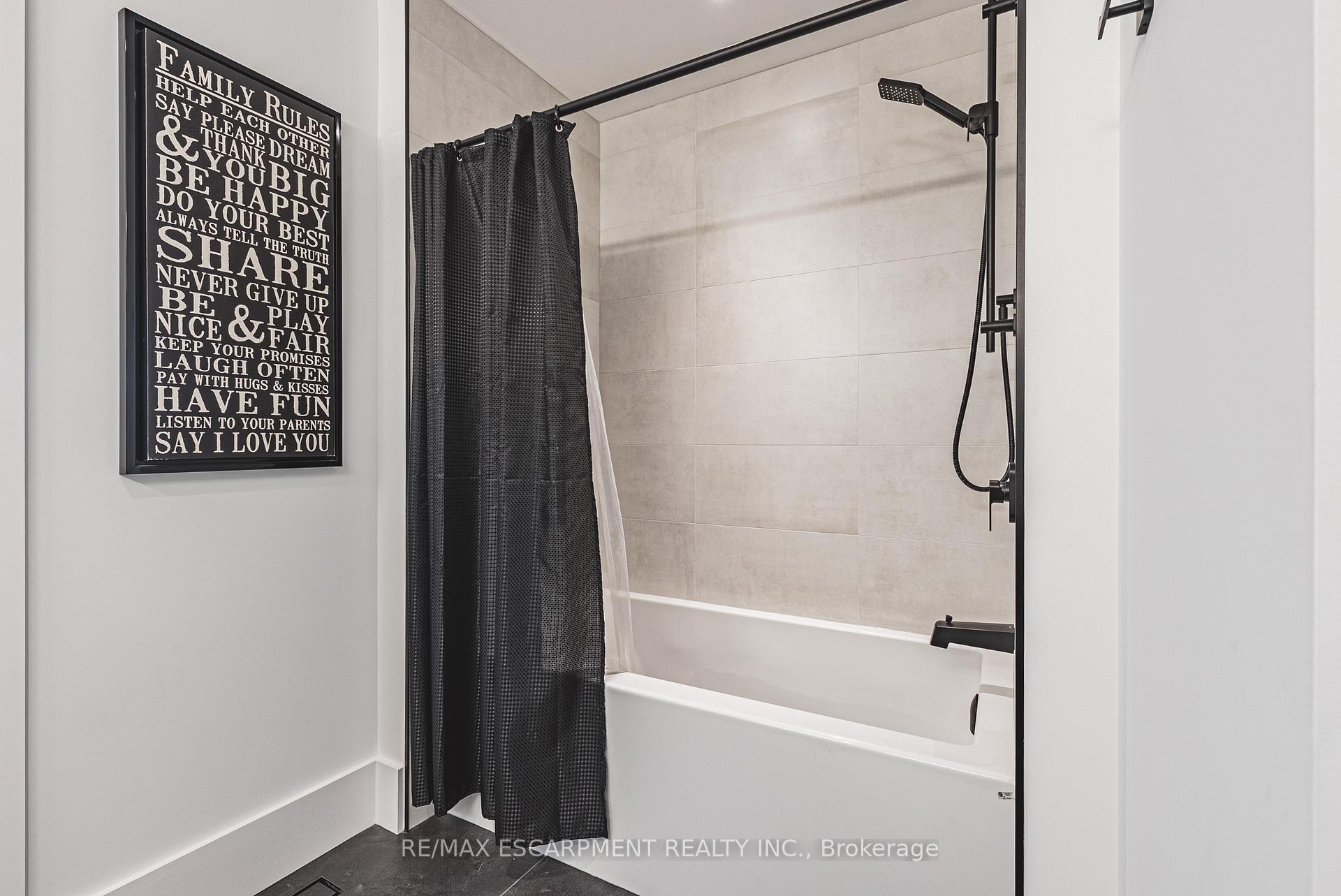 Photo 6 of 135 Eleanor Avenue, Hamilton, Eleanor — HOMEH
