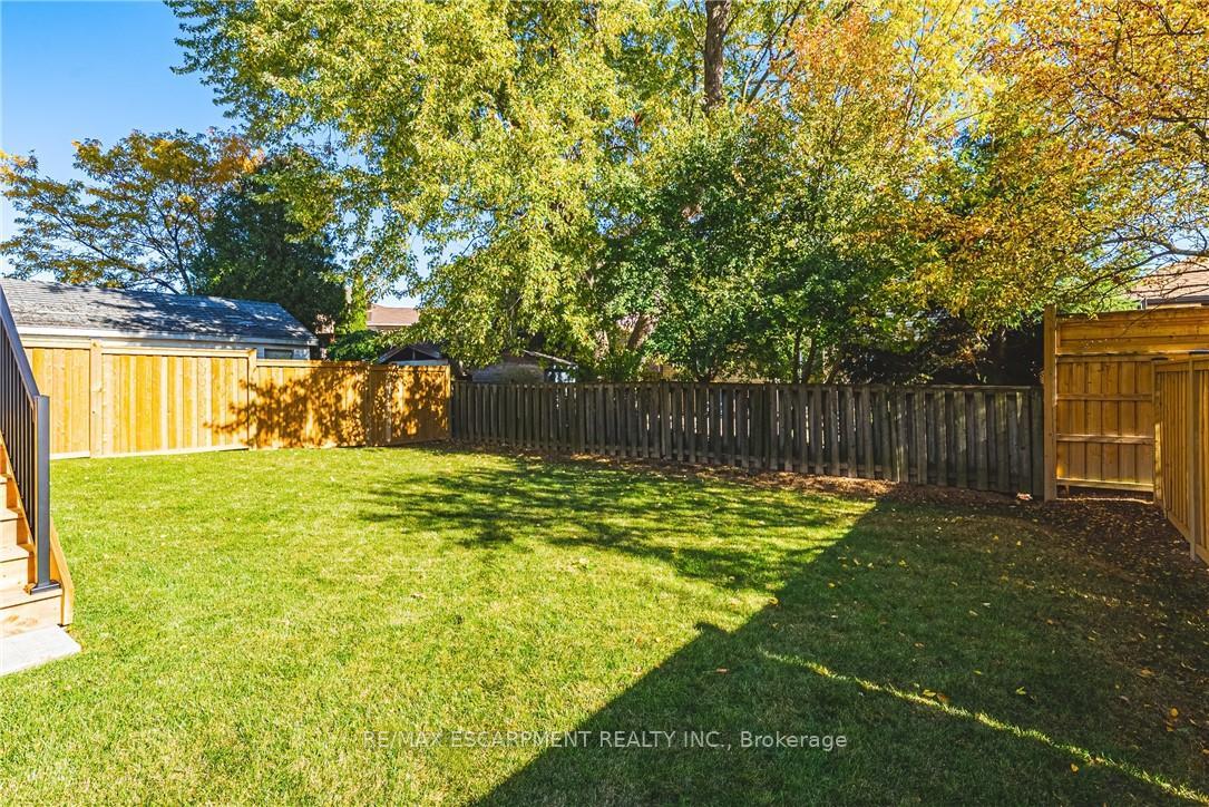Photo 43 of 135 Eleanor Avenue, Hamilton, Eleanor — HOMEH