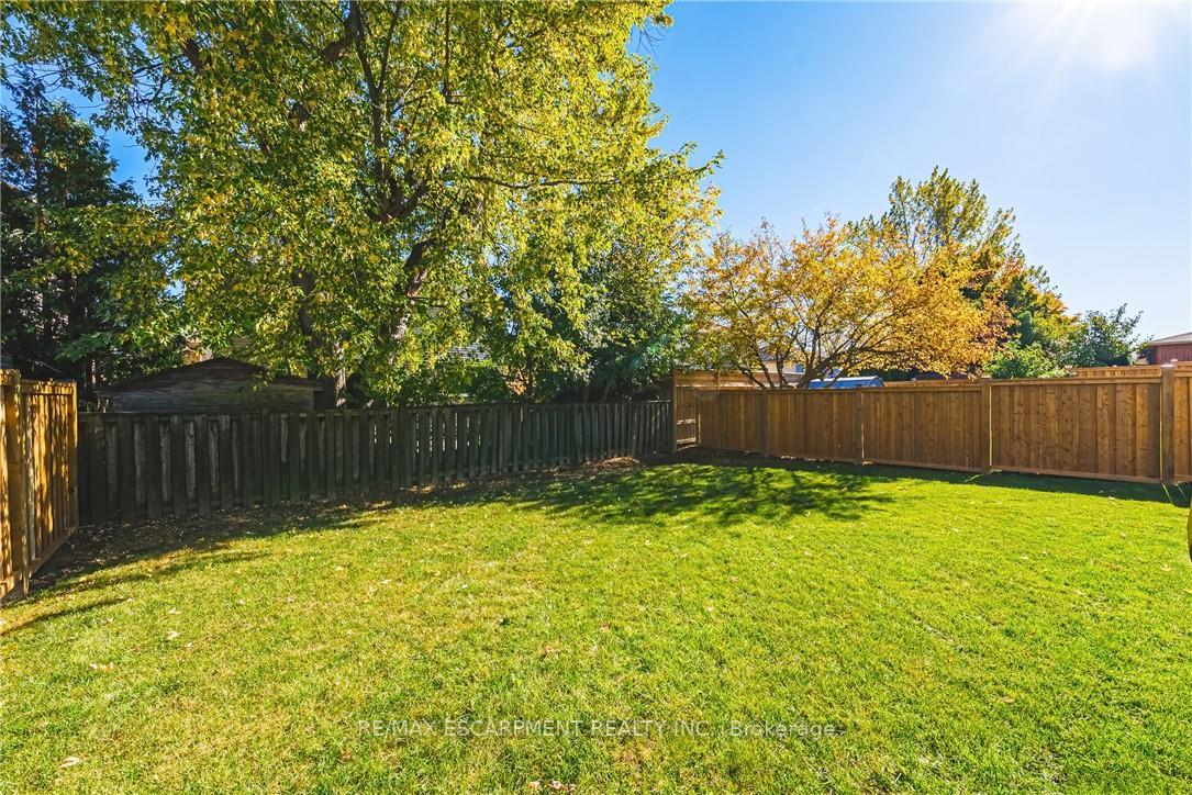 Photo 39 of 135 Eleanor Avenue, Hamilton, Eleanor — HOMEH