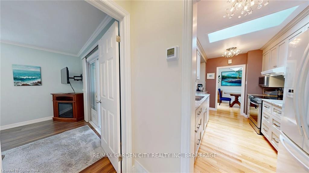 Photo 29 of 25 Garden Drive, Grimsby, Grimsby West — HOMEH
