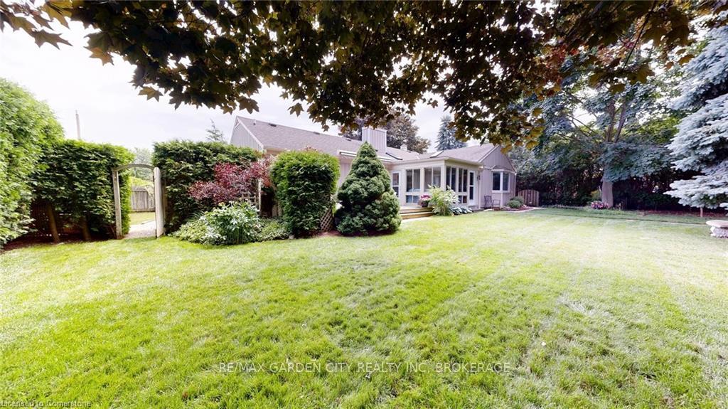 Photo 41 of 25 Garden Drive, Grimsby, Grimsby West — HOMEH