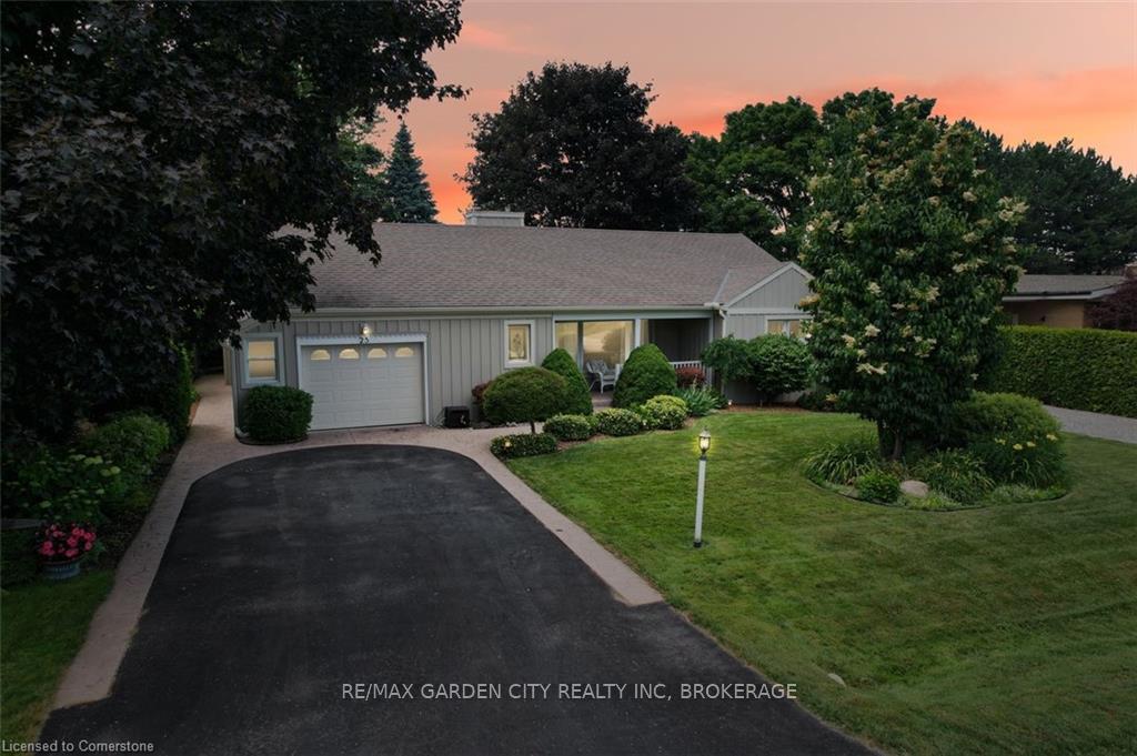 Photo 50 of 25 Garden Drive, Grimsby, Grimsby West — HOMEH