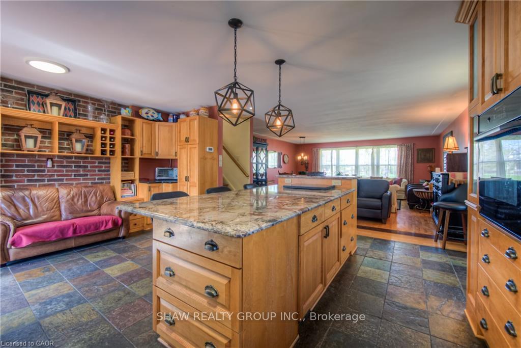 Photo 19 of 7 Squire Court, Waterloo — HOMEH