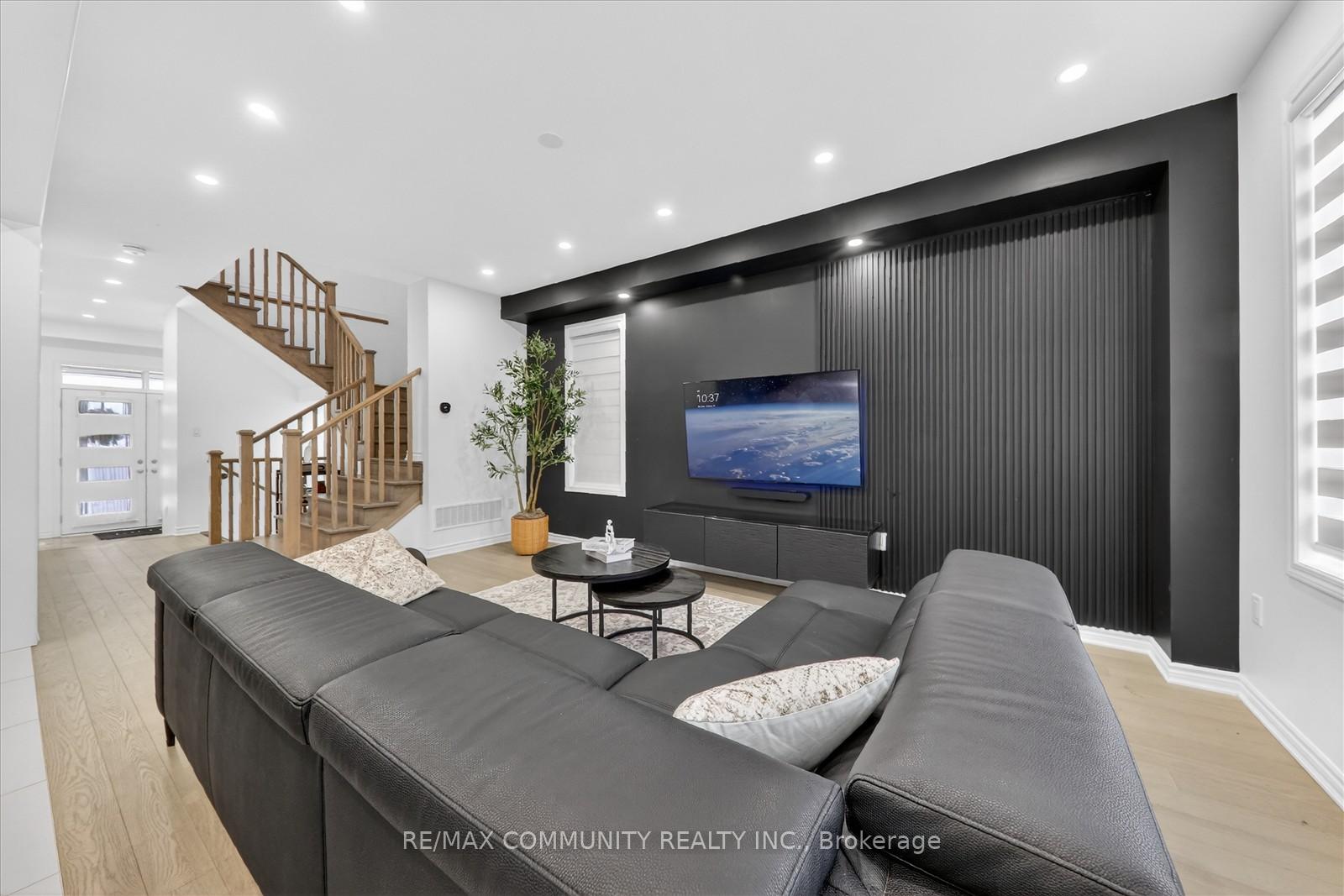 Photo 5 of 1431 Kerrydale Avenue, Pickering, Rural Pickering — HOMEH