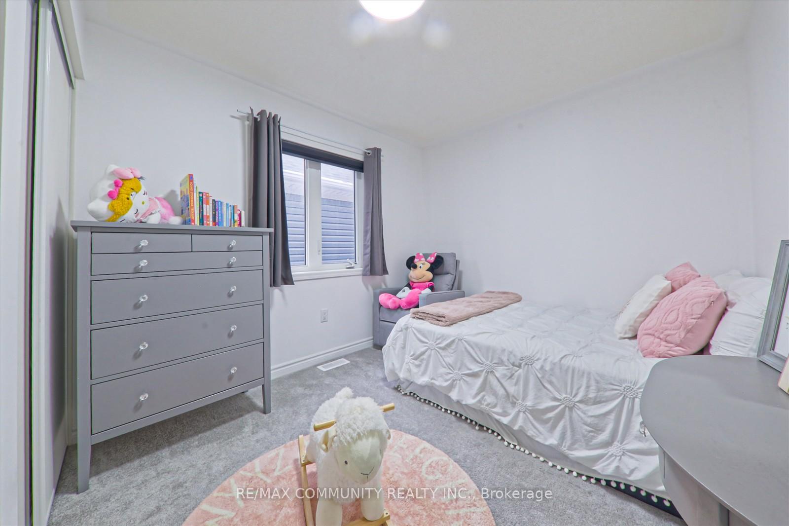 Photo 16 of 1431 Kerrydale Avenue, Pickering, Rural Pickering — HOMEH