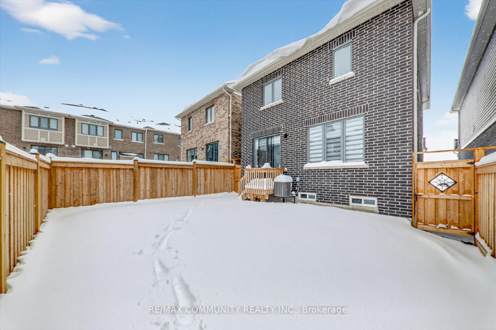 Photo 25 of 1431 Kerrydale Avenue, Pickering, Rural Pickering — HOMEH
