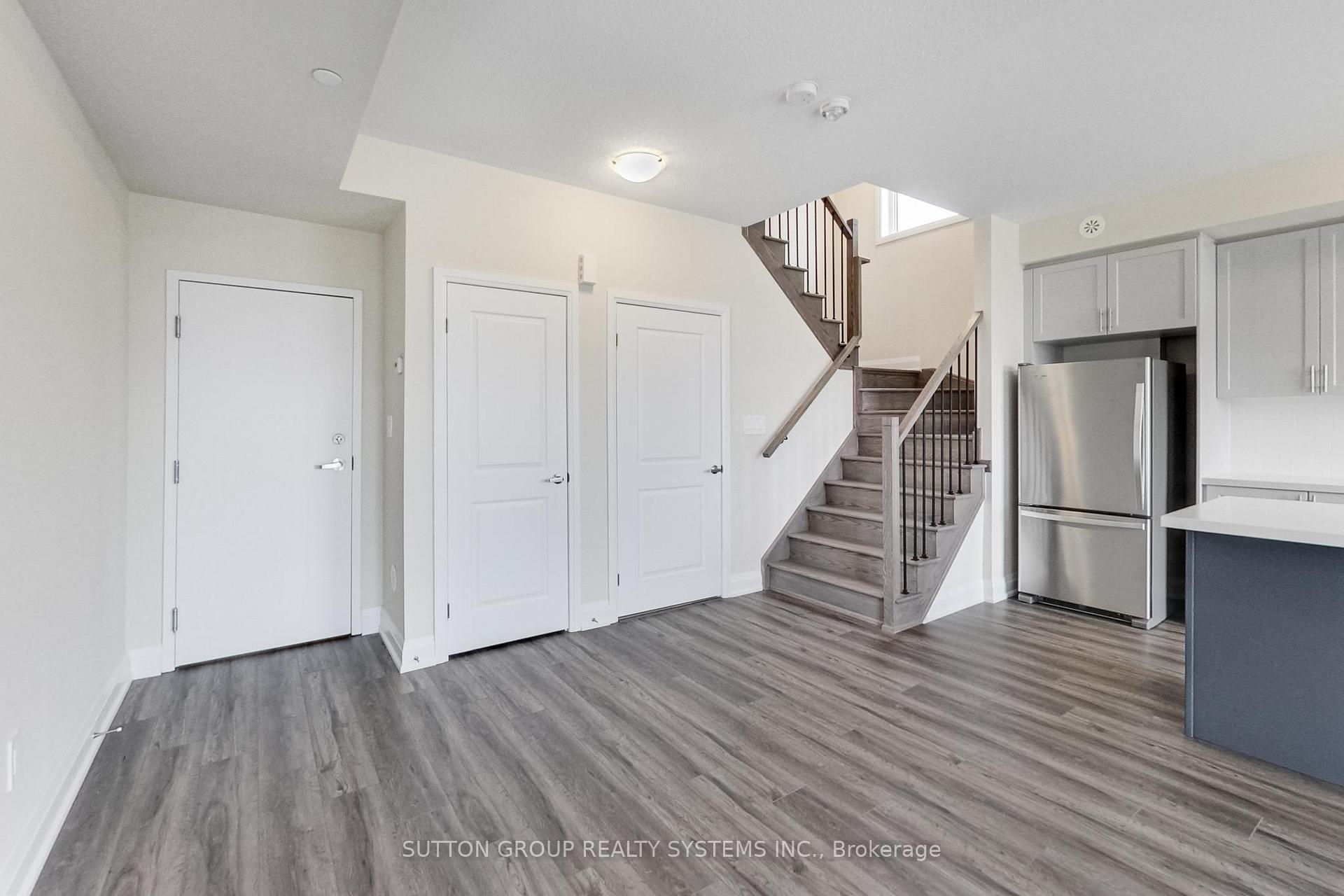 Photo 4 of Unit 103, 1577 Rose Way, Milton, Cobban — HOMEH