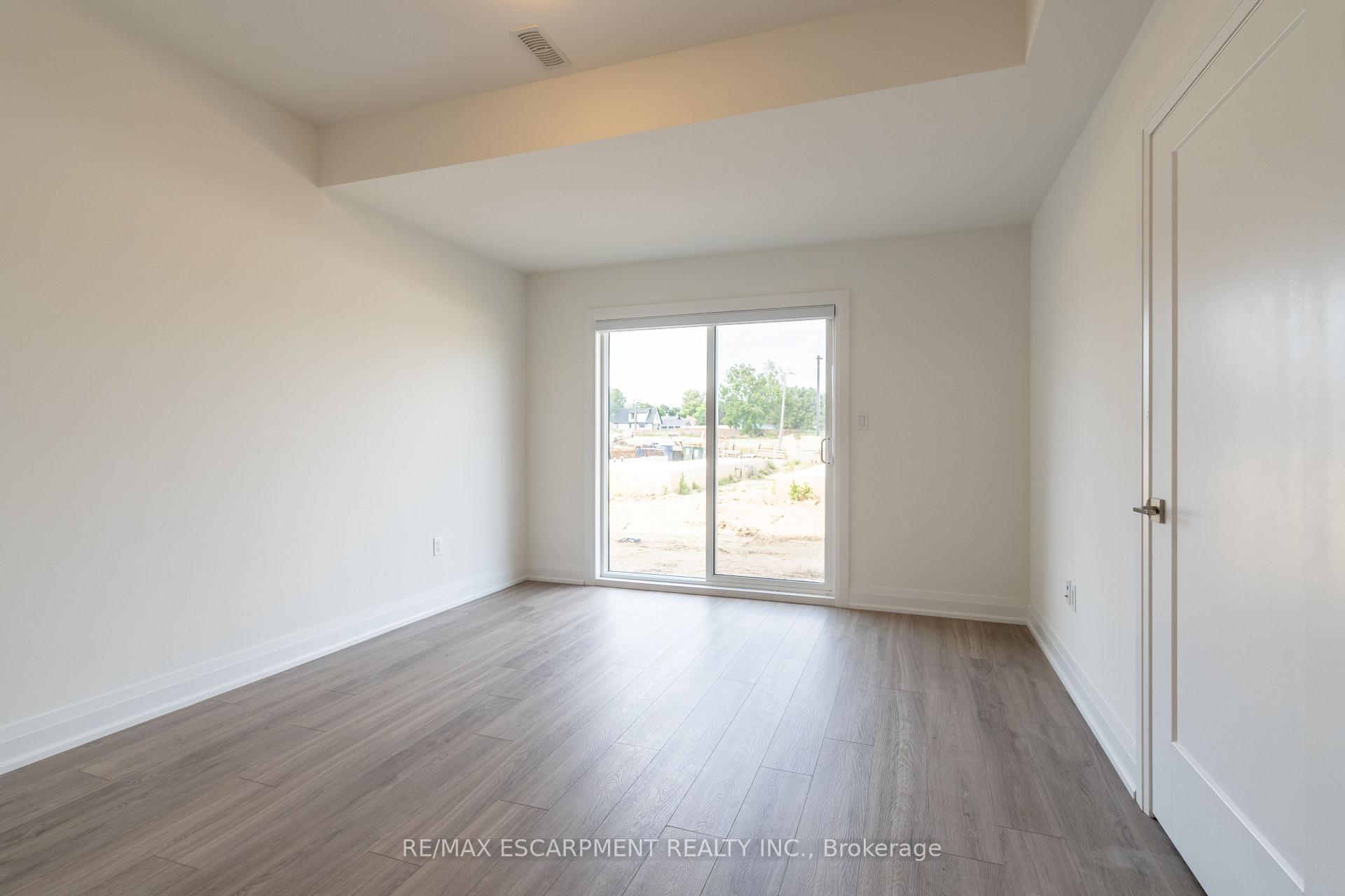 Photo 3 of 15 Raspberry Lane, Guelph, Grange Road — HOMEH