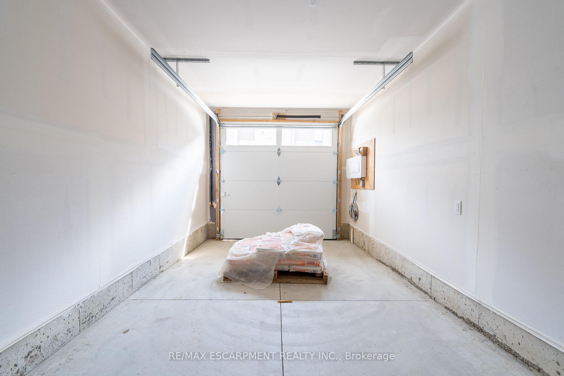 Photo 17 of 15 Raspberry Lane, Guelph, Grange Road — HOMEH