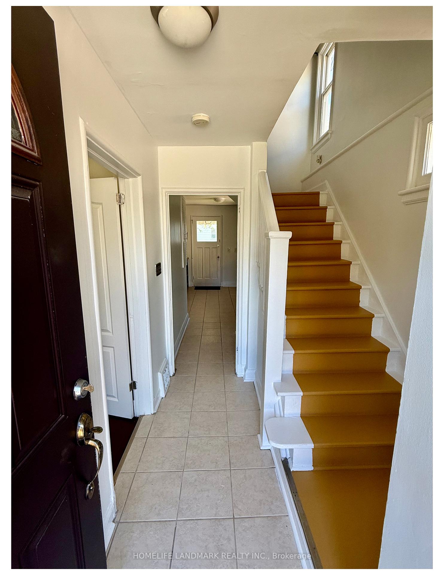 Photo 2 of 17 Arkell Street, Hamilton, Westdale — HOMEH