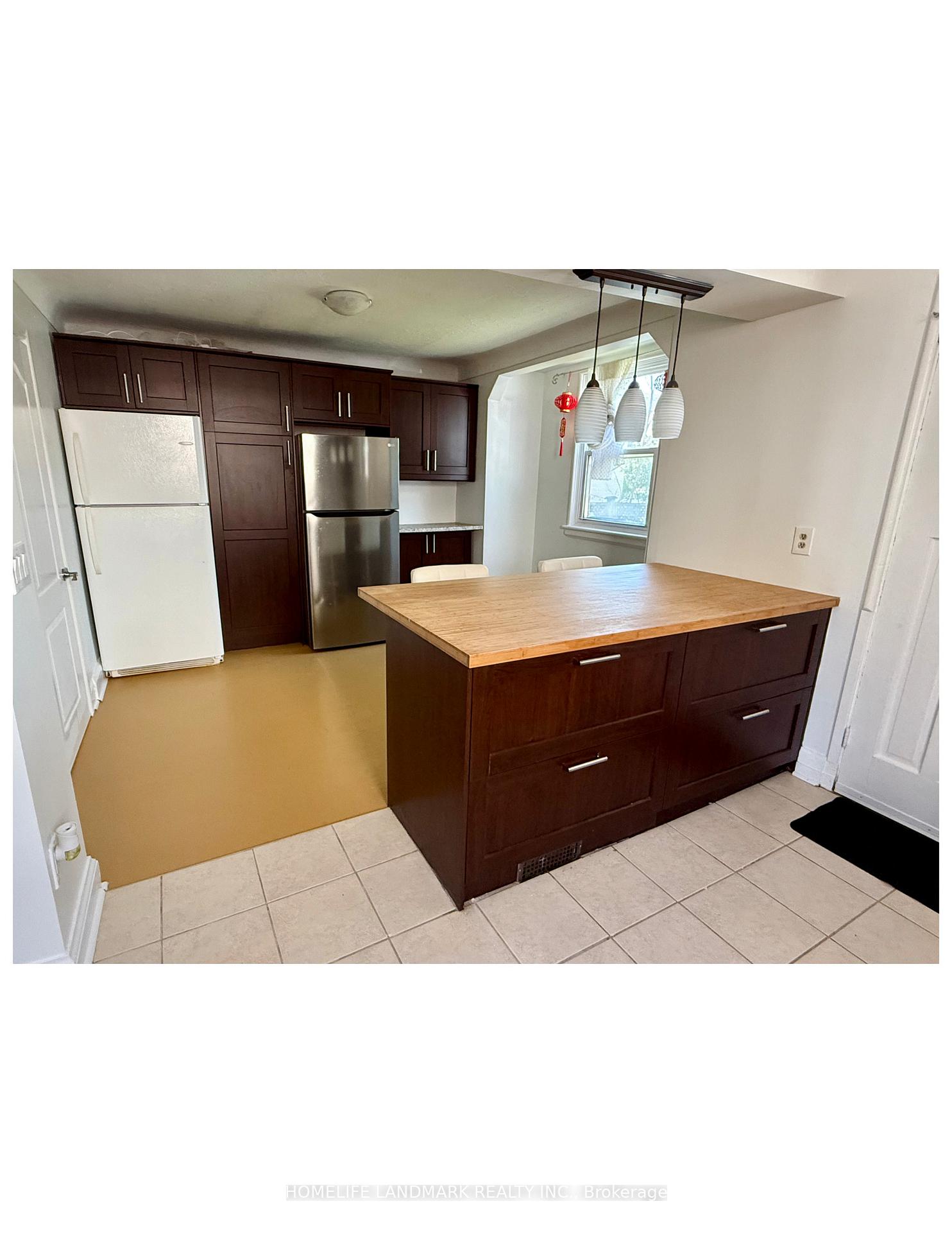 Photo 4 of 17 Arkell Street, Hamilton, Westdale — HOMEH