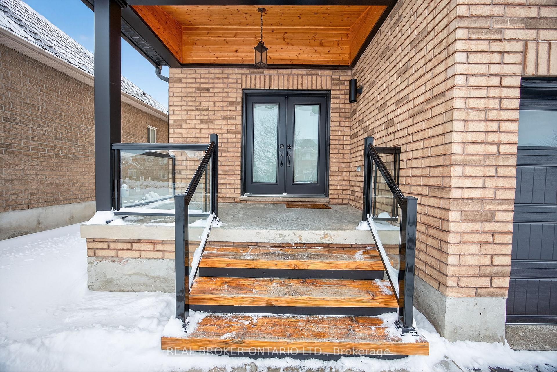 Photo 34 of 144 Sovereign's Gate, Barrie, Innis-Shore — HOMEH
