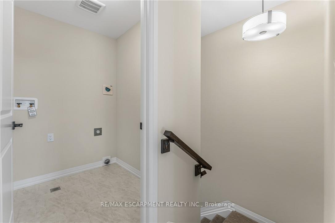 Photo 8 of 142 Willson Drive, Thorold, Hurricane/Merrittville — HOMEH