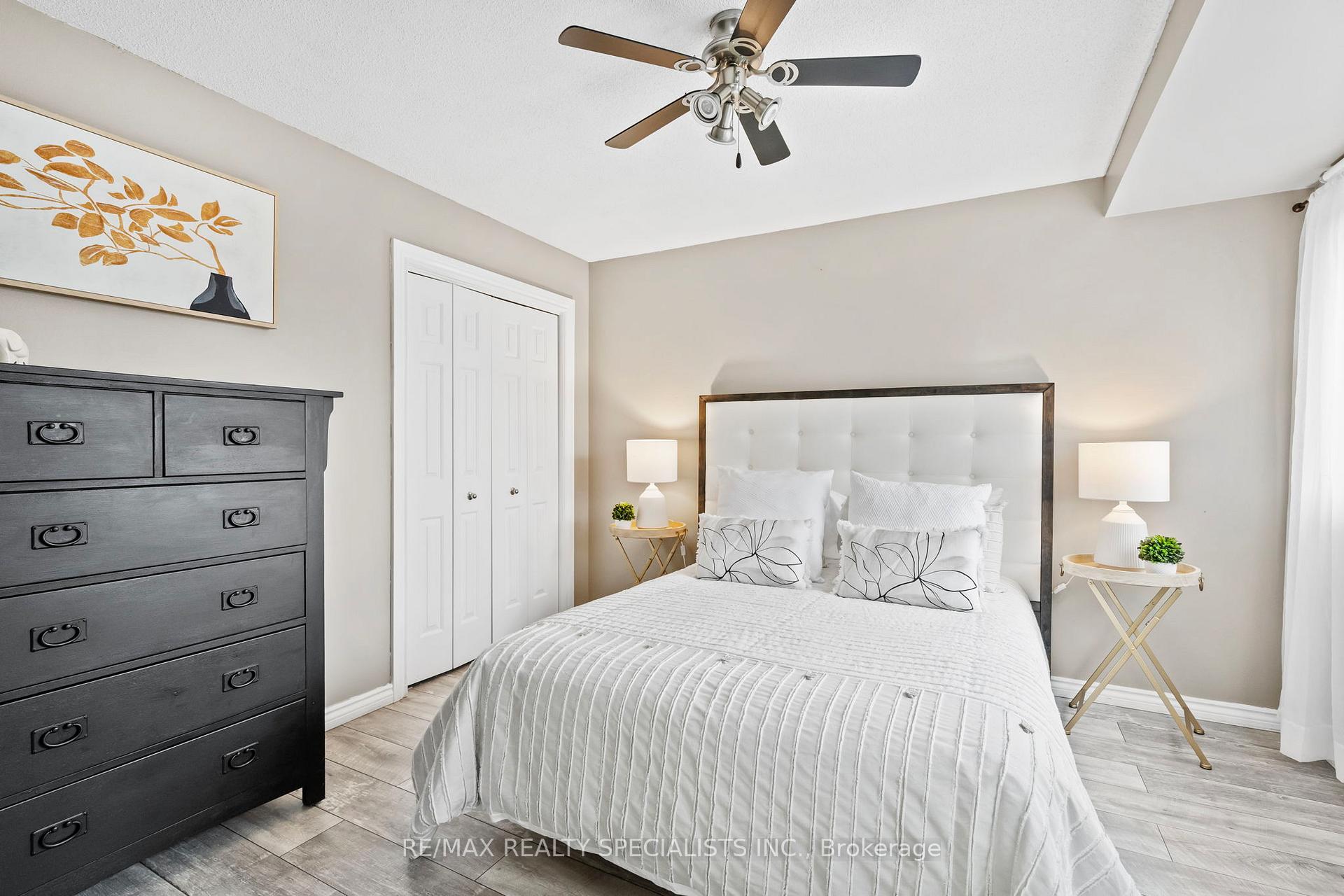 Photo 11 of 20 Driftwood Place, Hamilton, Stoney Creek Mountain — HOMEH