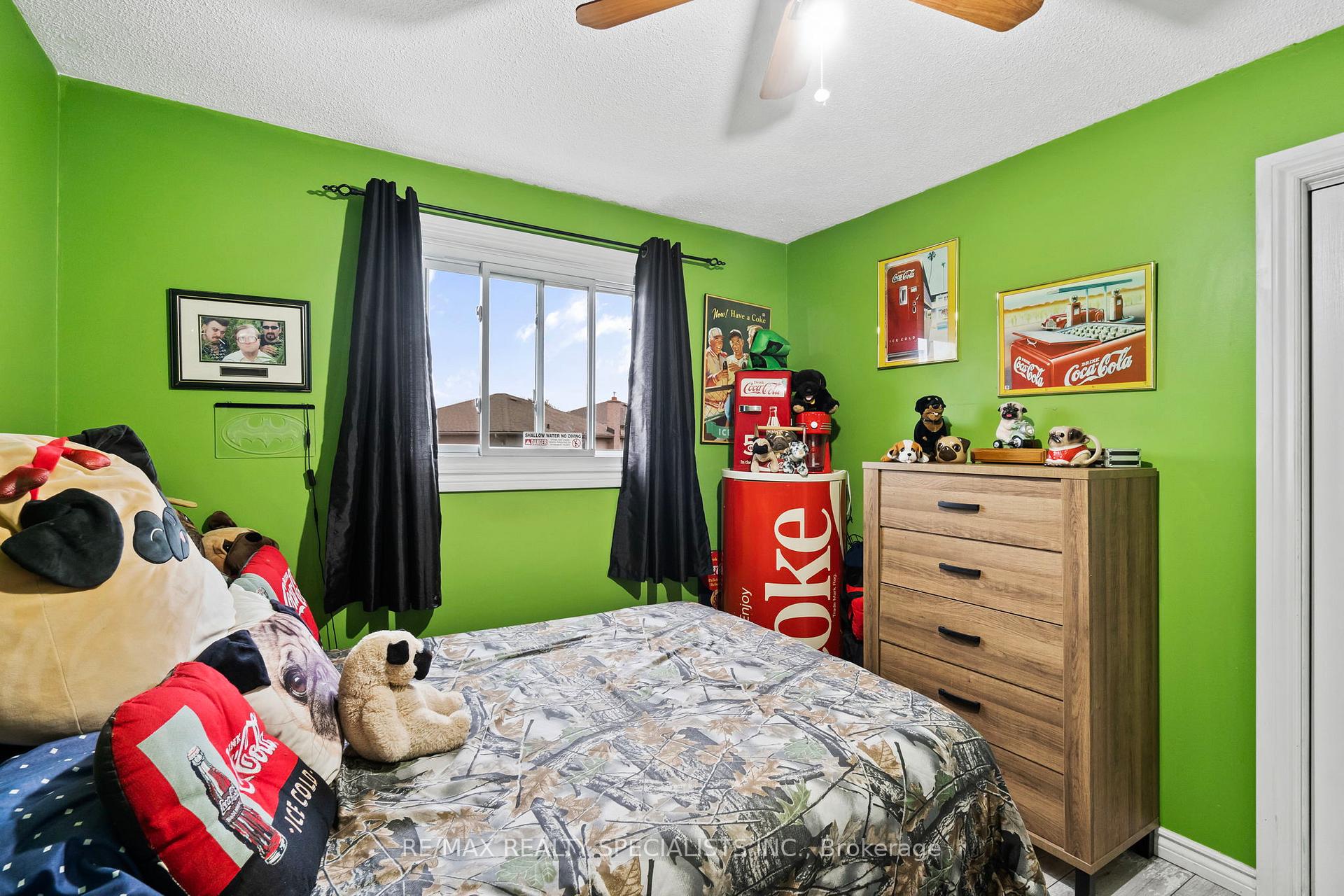 Photo 16 of 20 Driftwood Place, Hamilton, Stoney Creek Mountain — HOMEH