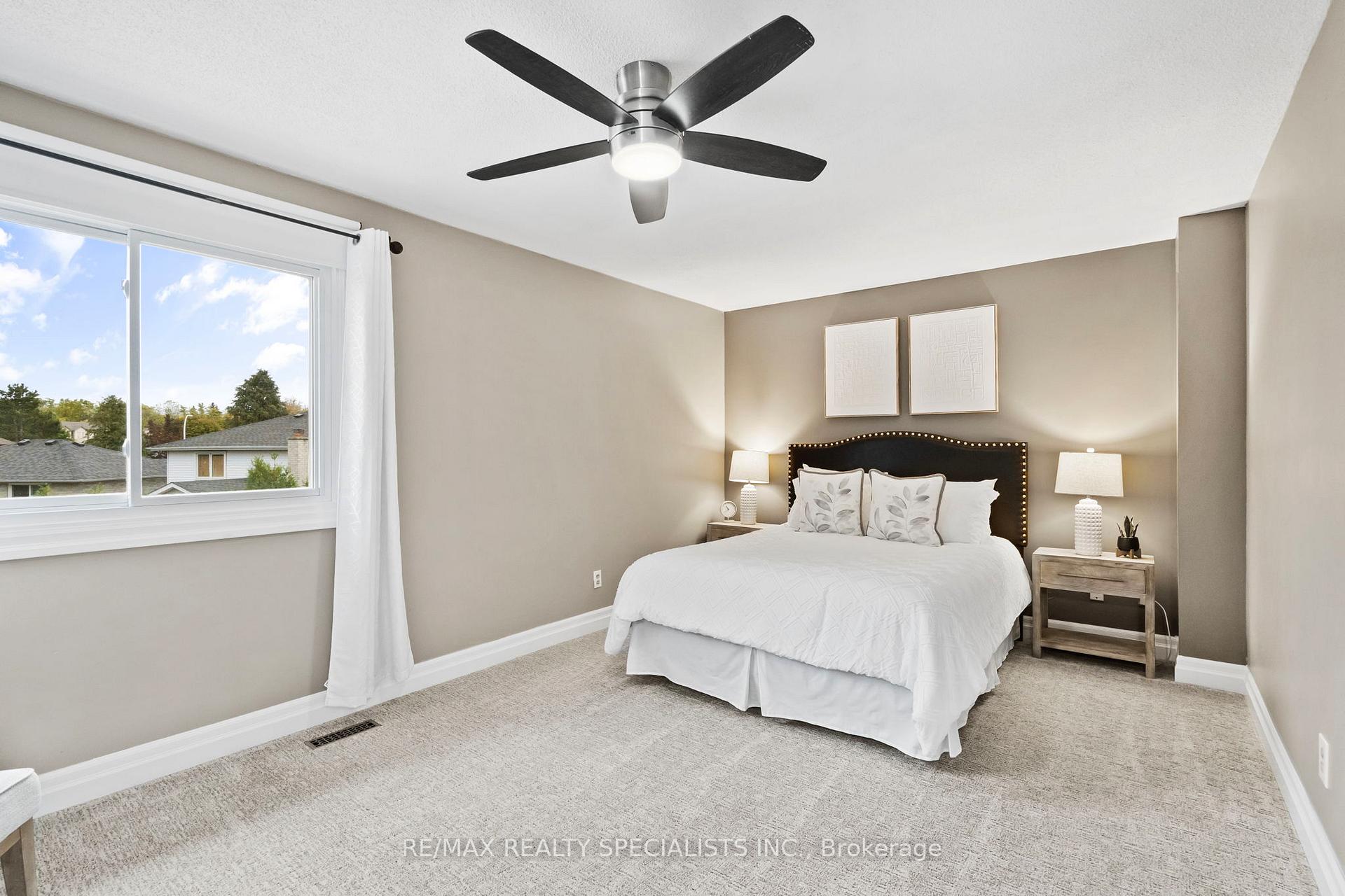 Photo 44 of 20 Driftwood Place, Hamilton, Stoney Creek Mountain — HOMEH