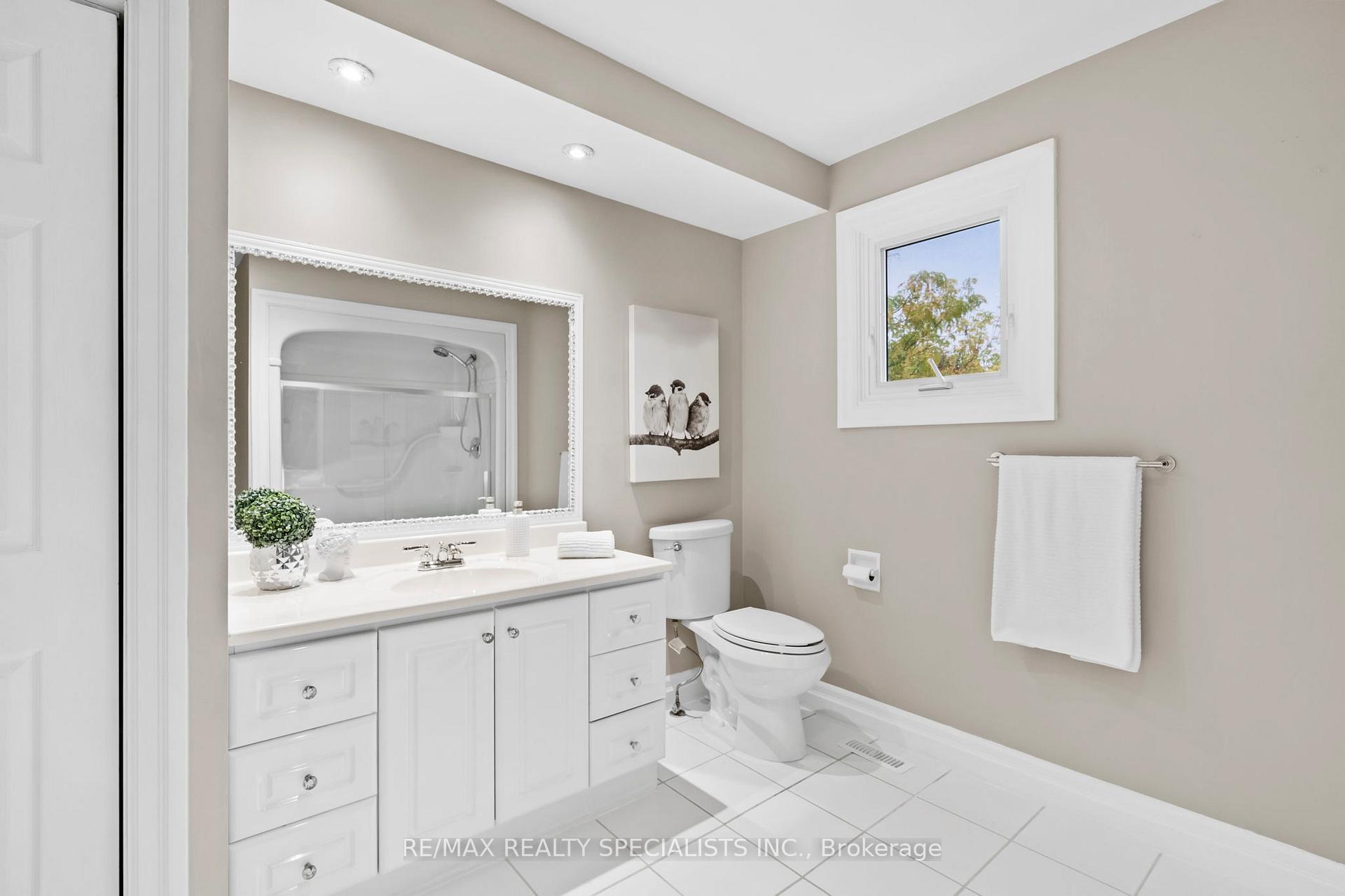 Photo 43 of 20 Driftwood Place, Hamilton, Stoney Creek Mountain — HOMEH