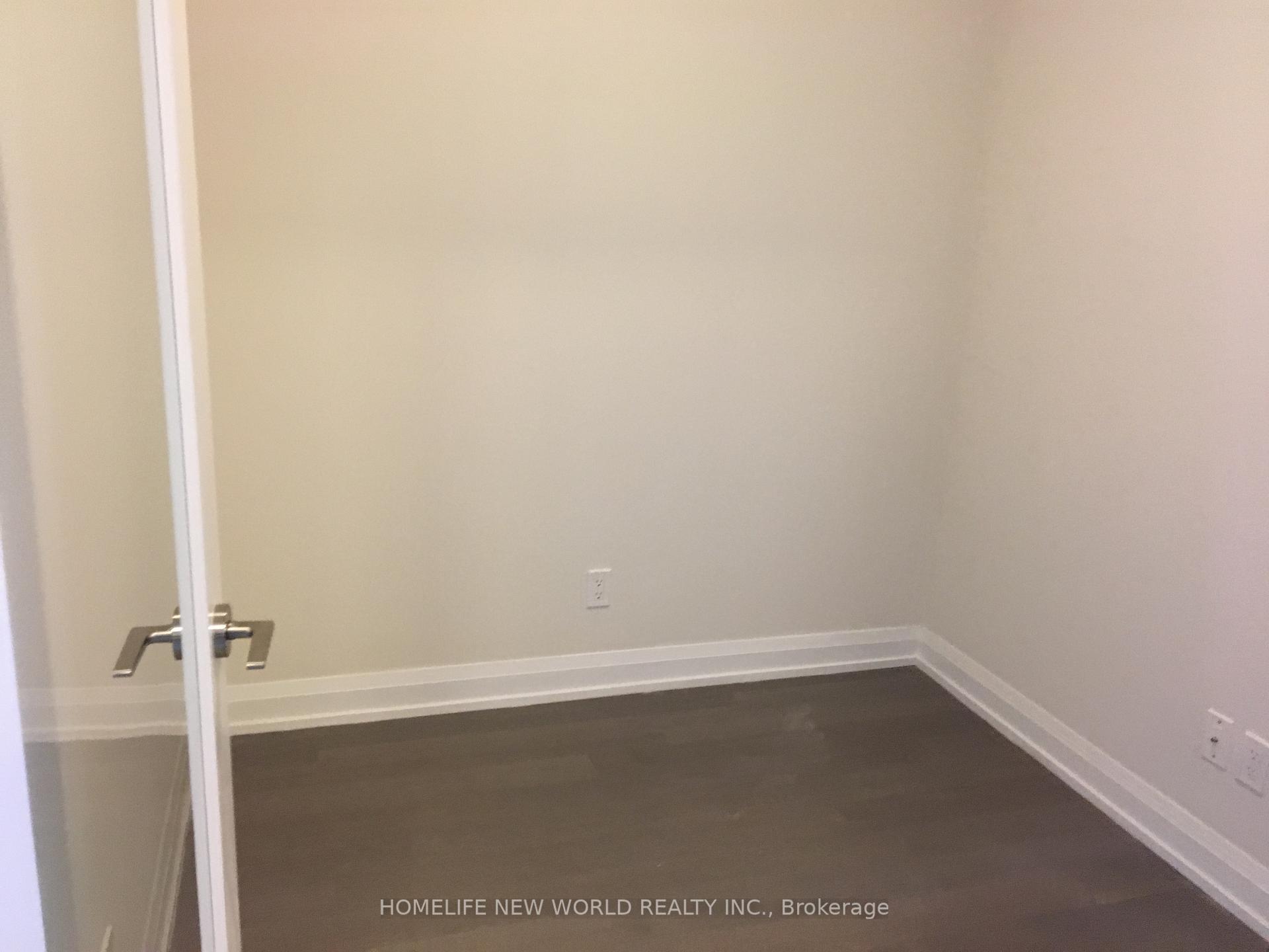 Photo 6 of Unit 717, 25 Water Walk Drive, Markham, Unionville — HOMEH